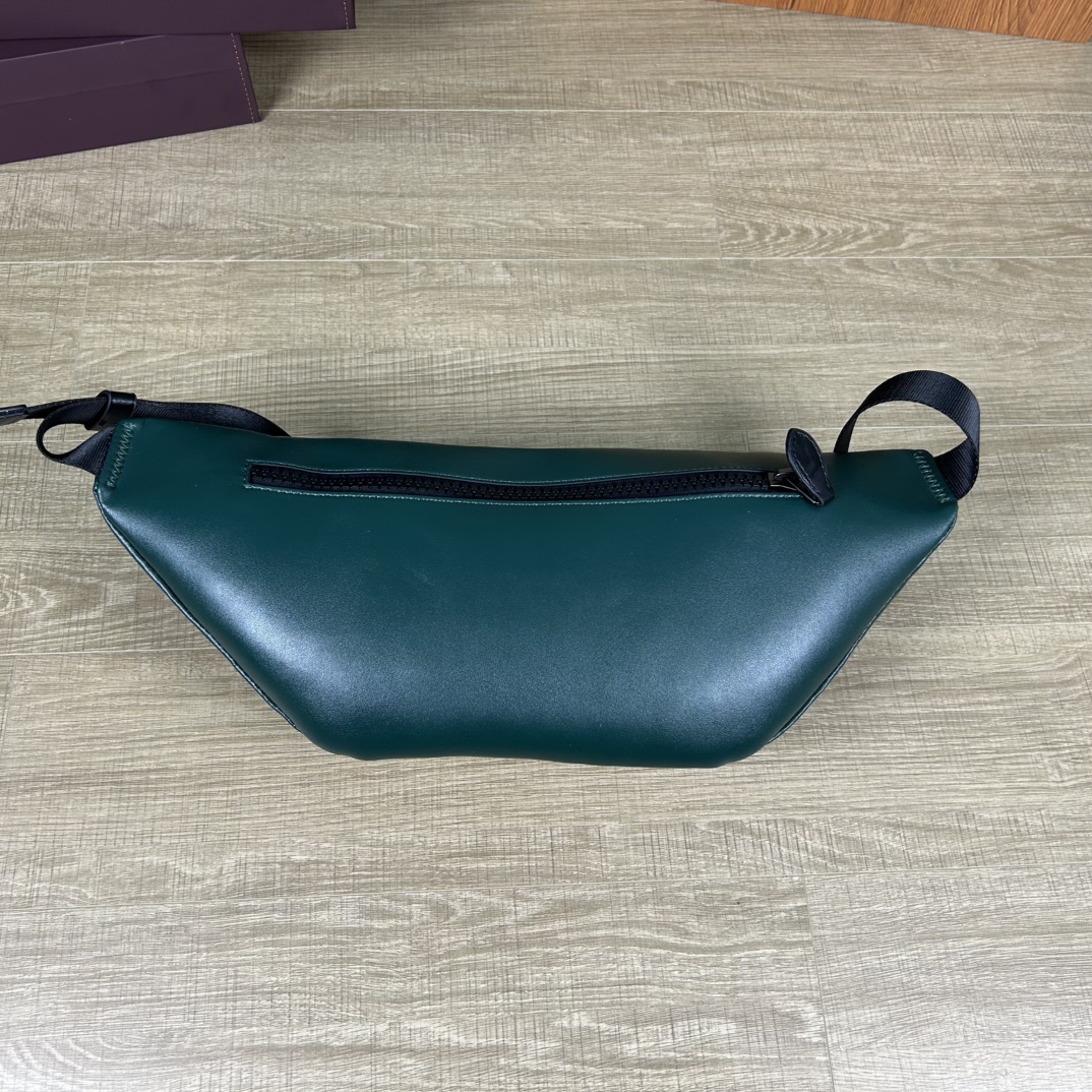 Coach C6653 标志TRACK 胸包腰包 PVC老花料配进口头层牛皮 客供五金 内置多功能袋