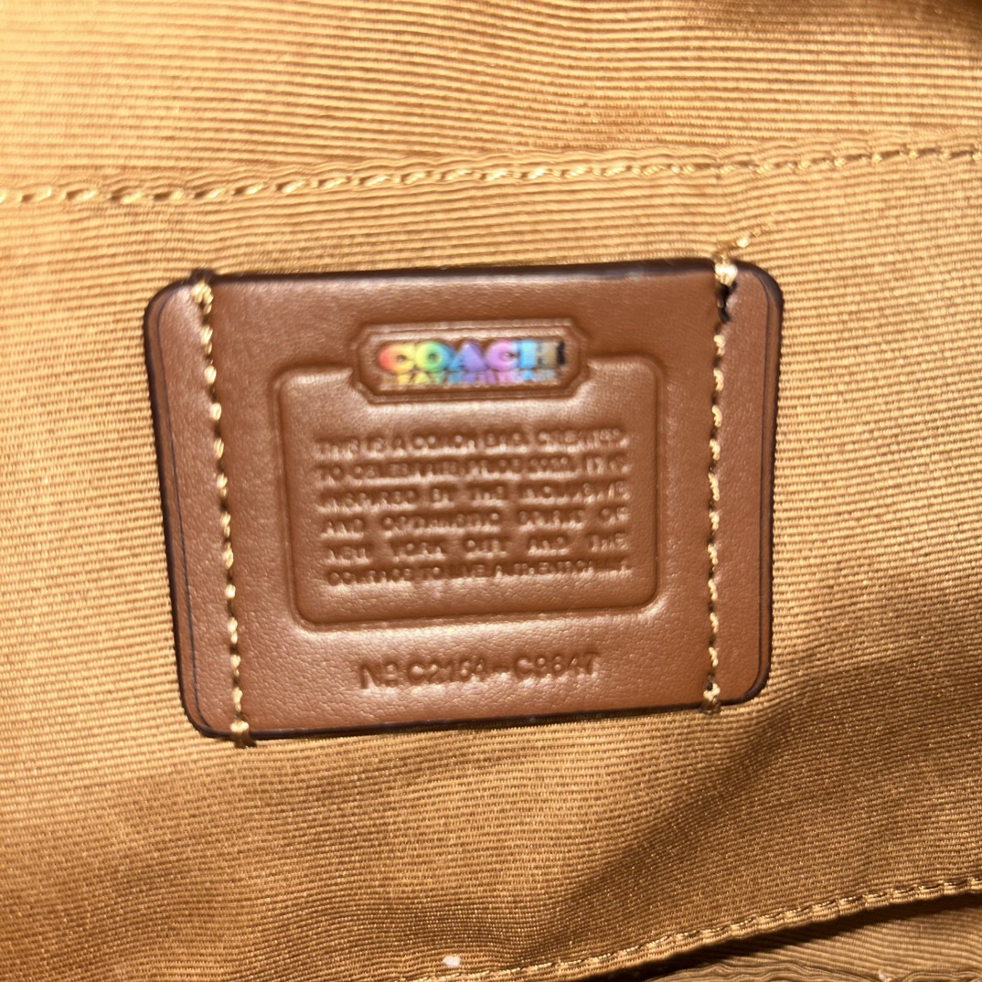 Coach C9847 标志TRACK 胸包腰包 PVC老花料配进口头层牛皮 客供五金 内置多功能袋