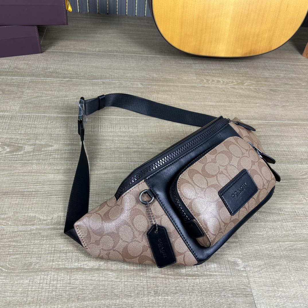 Coach C3765 标志TRACK 胸包腰包 PVC老花料配进口头层牛皮 客供五金 内置多功能袋
