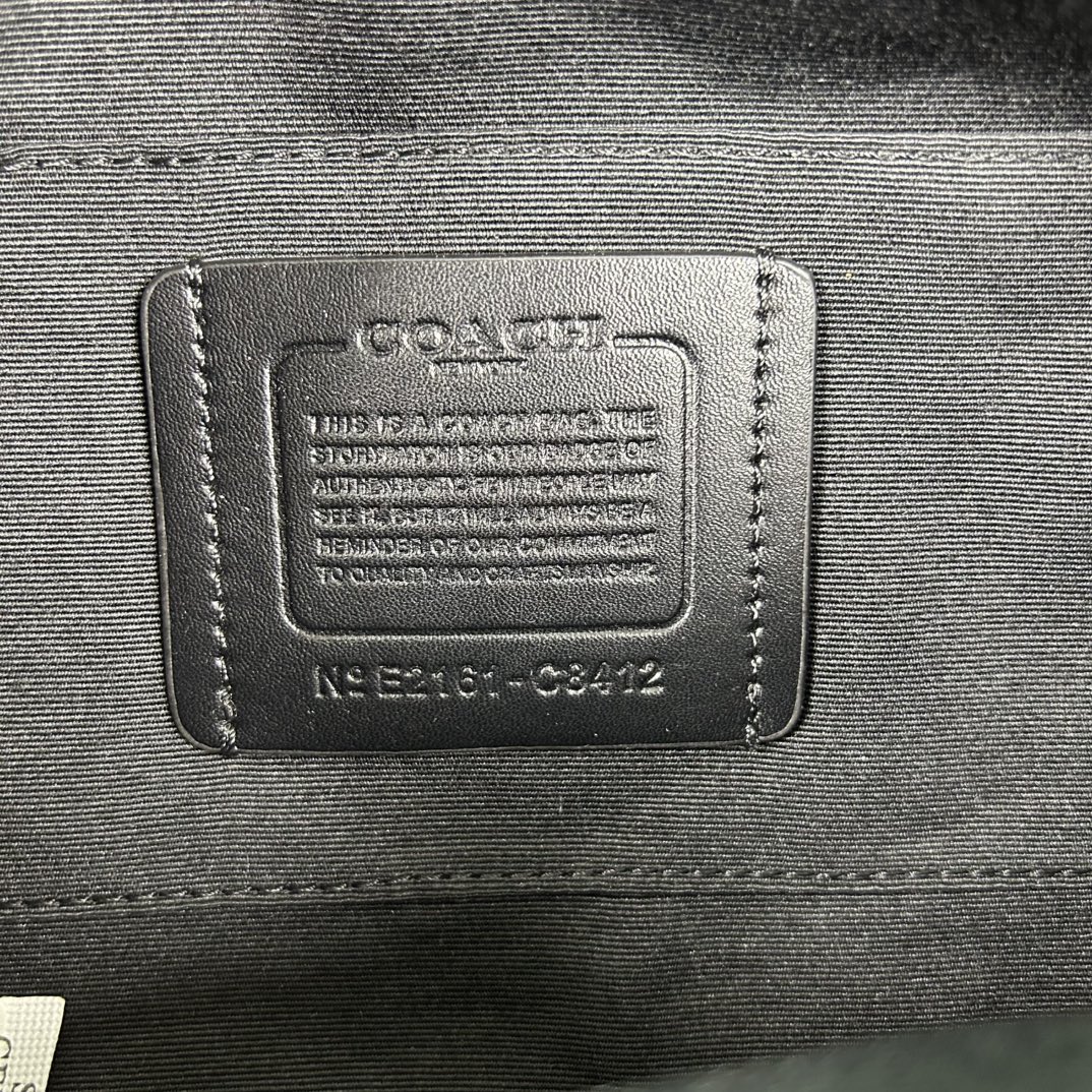 Coach C8412 标志TRACK 胸包腰包 PVC老花料配进口头层牛皮 客供五金 内置多功能袋