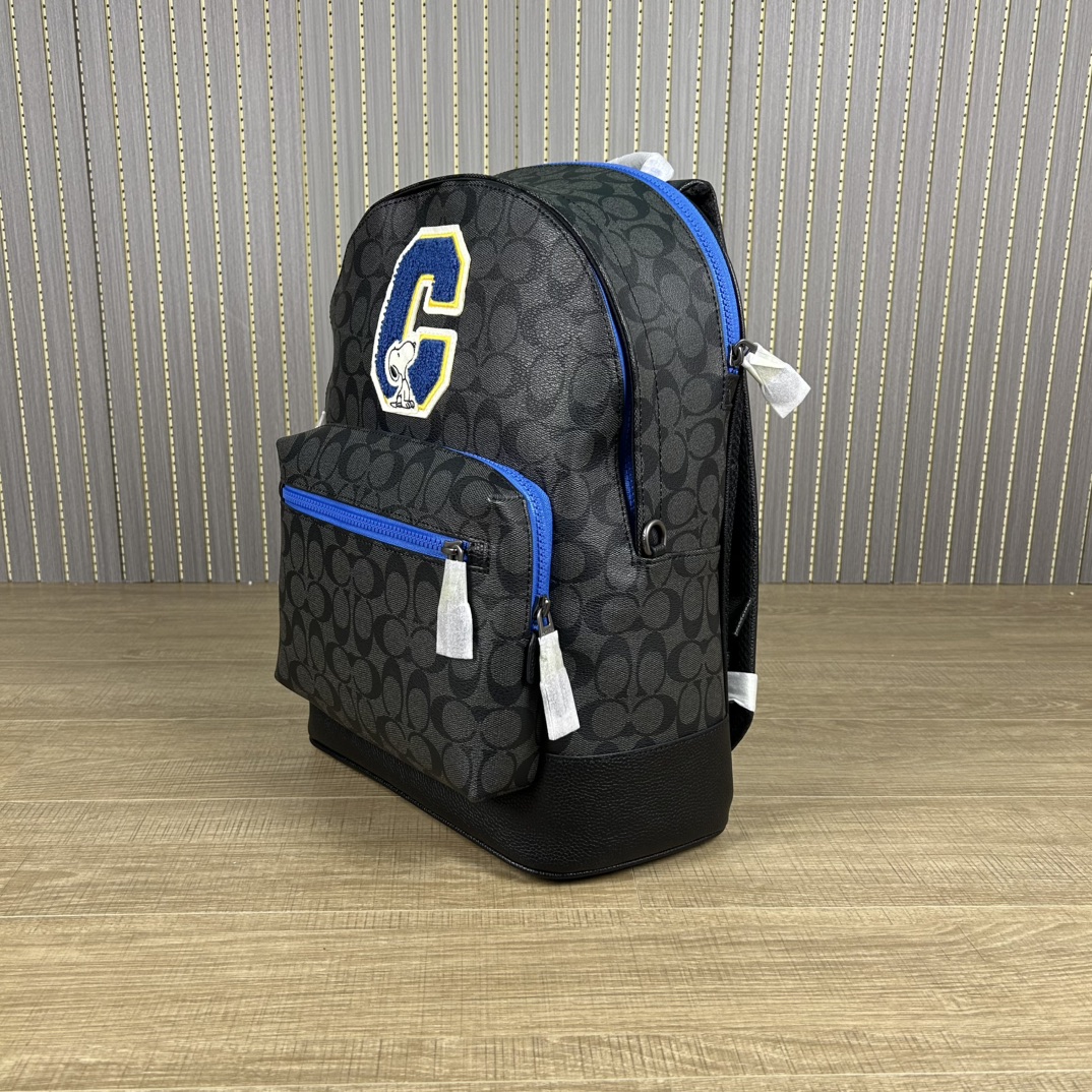 Coach 货号 5511 coa** west 偏小版男士背包