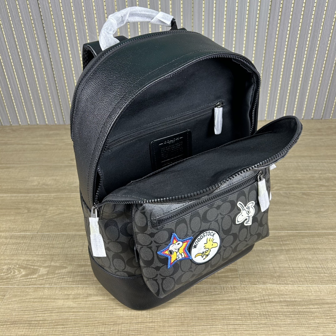 Coach 货号 C4030 coa** west 偏小版男士背包
