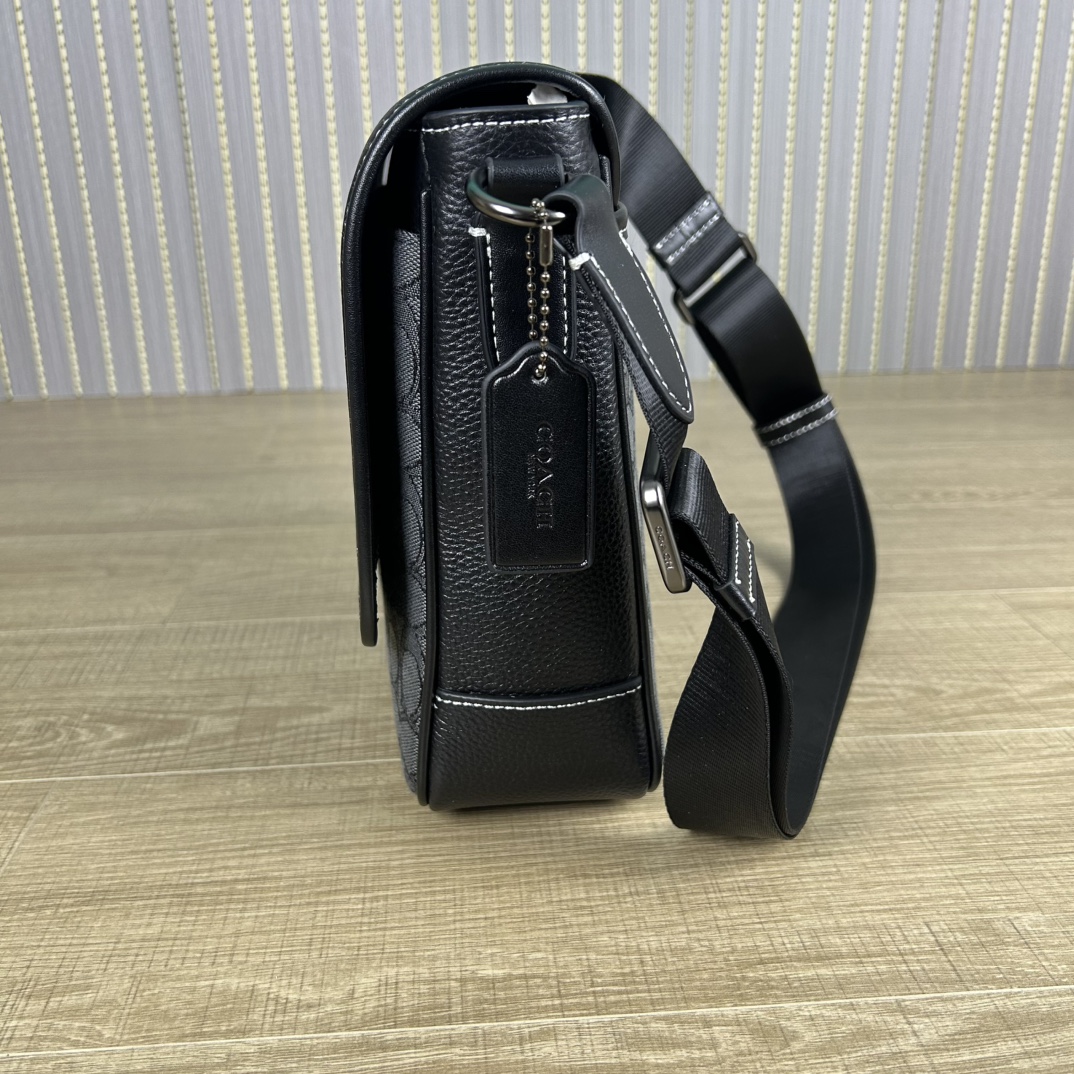 Coach 新款COACH/蔻驰CE534奥莱男包 标志SPRINT 25号地图包 牛皮革配织物