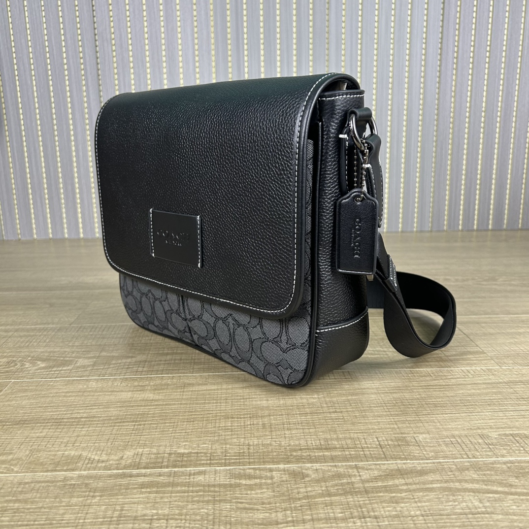 Coach 新款COACH/蔻驰CE534奥莱男包 标志SPRINT 25号地图包 牛皮革配织物