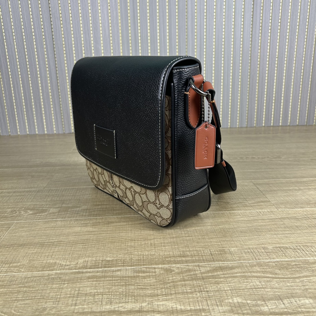 Coach 新款COACH/蔻驰CE534奥莱男包 标志SPRINT 25号地图包 牛皮革配织物