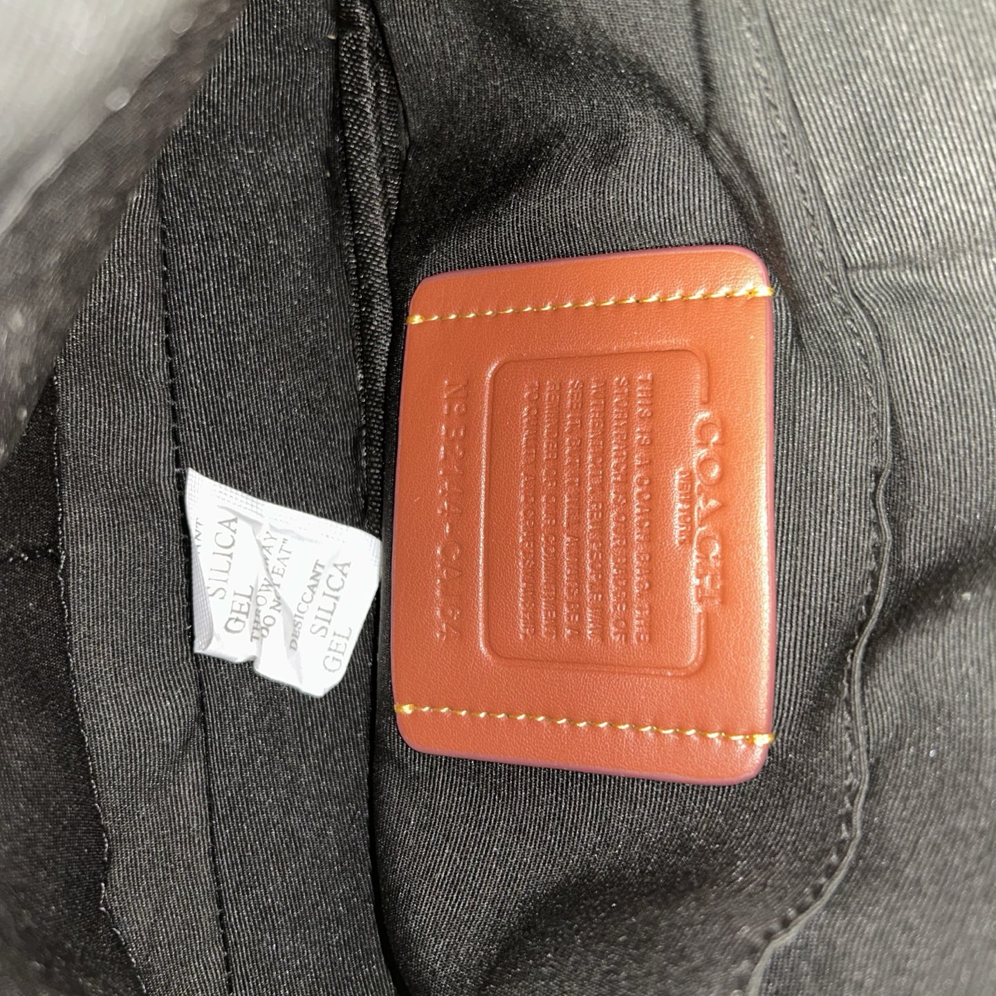 Coach COA*H CAJ64 蔻家2024年1月新品