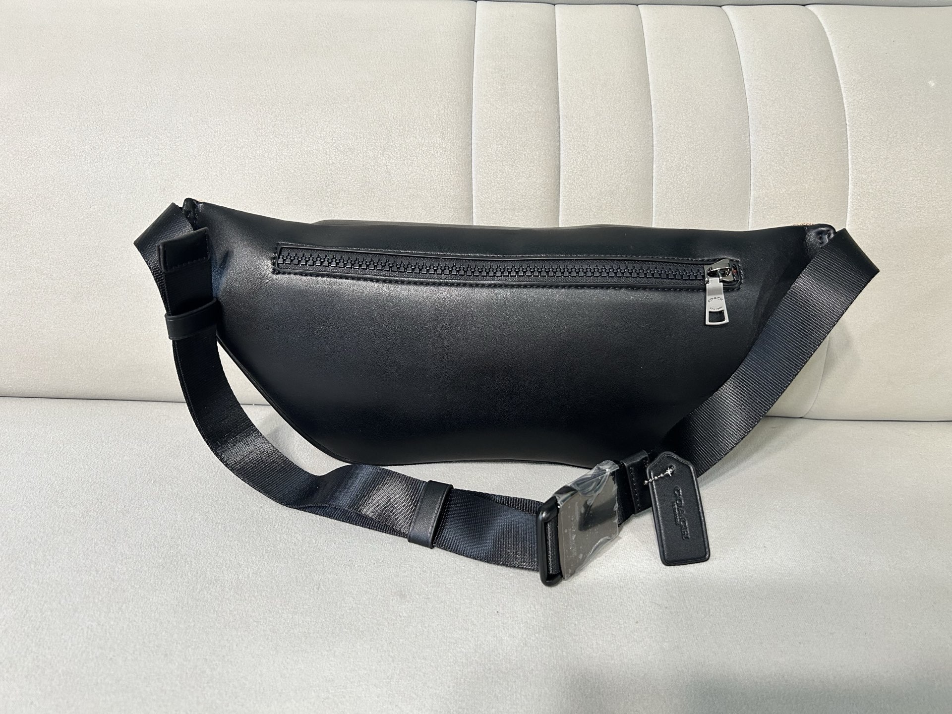 Coach CT714 标志TRACK 胸包腰包 PVC老花料配进口头层牛皮 客供五金 内置多功能袋