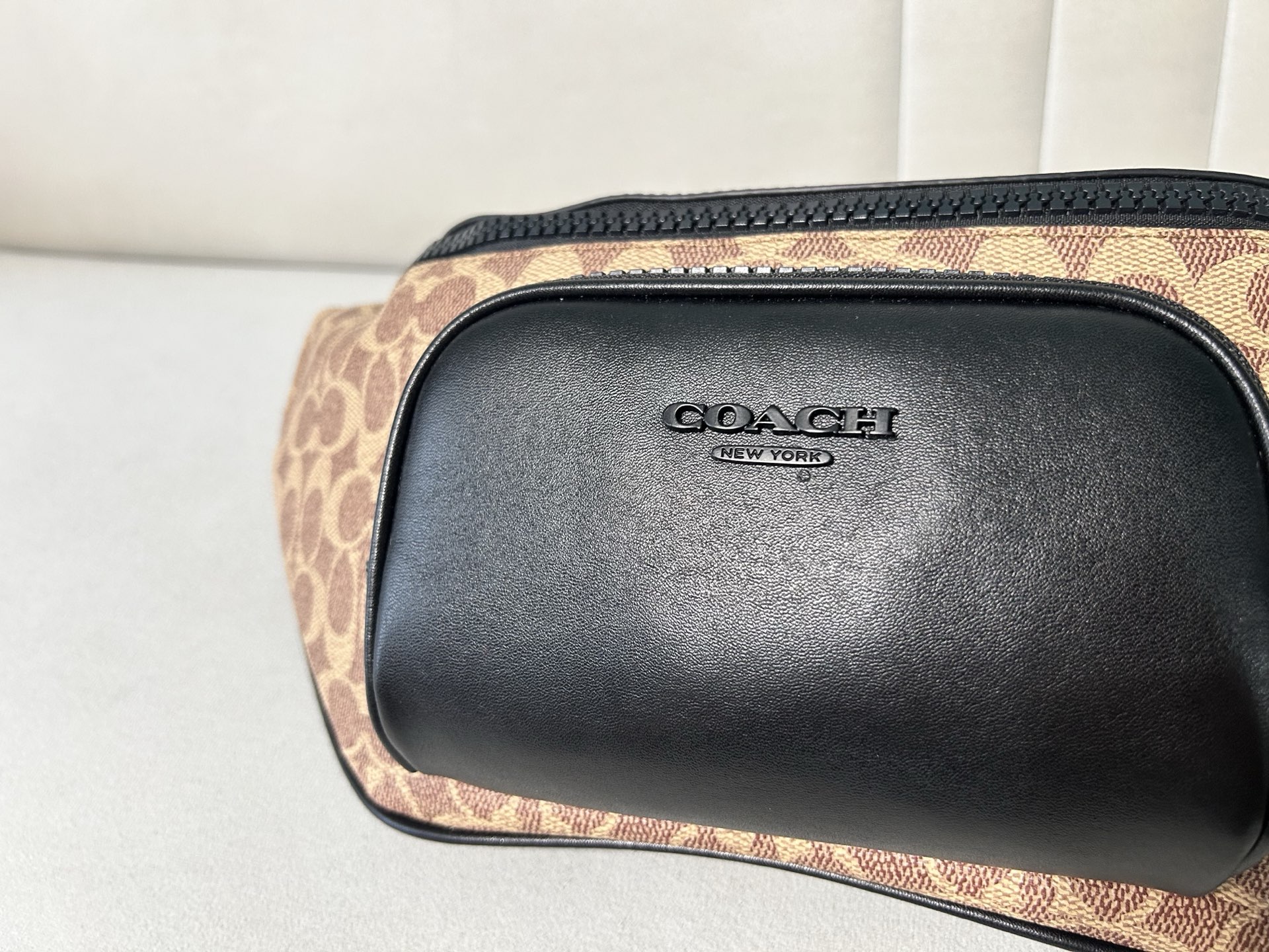 Coach CT714 标志TRACK 胸包腰包 PVC老花料配进口头层牛皮 客供五金 内置多功能袋
