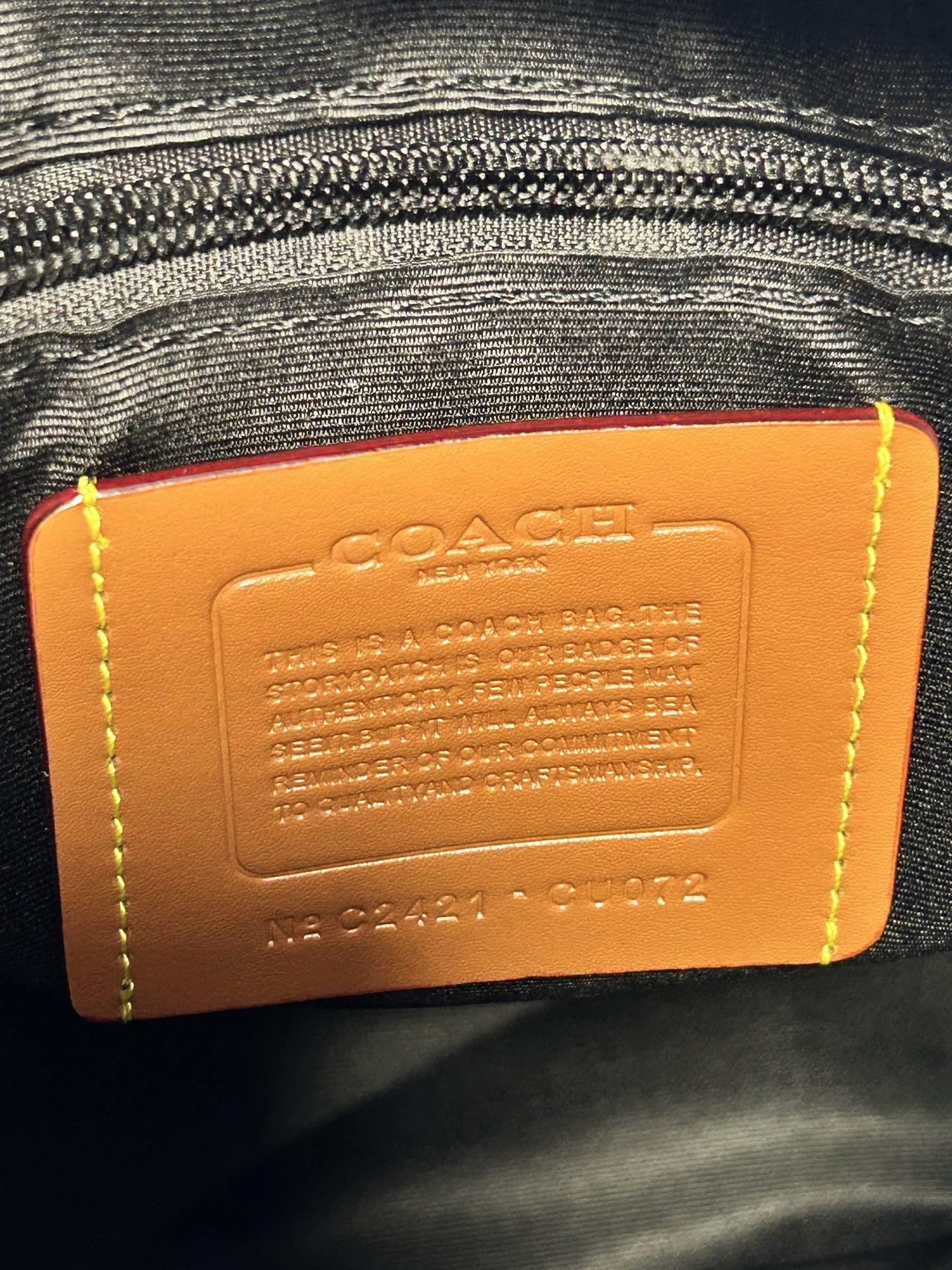 Coach 标志 LEAGUE翻盖双肩包 CU072