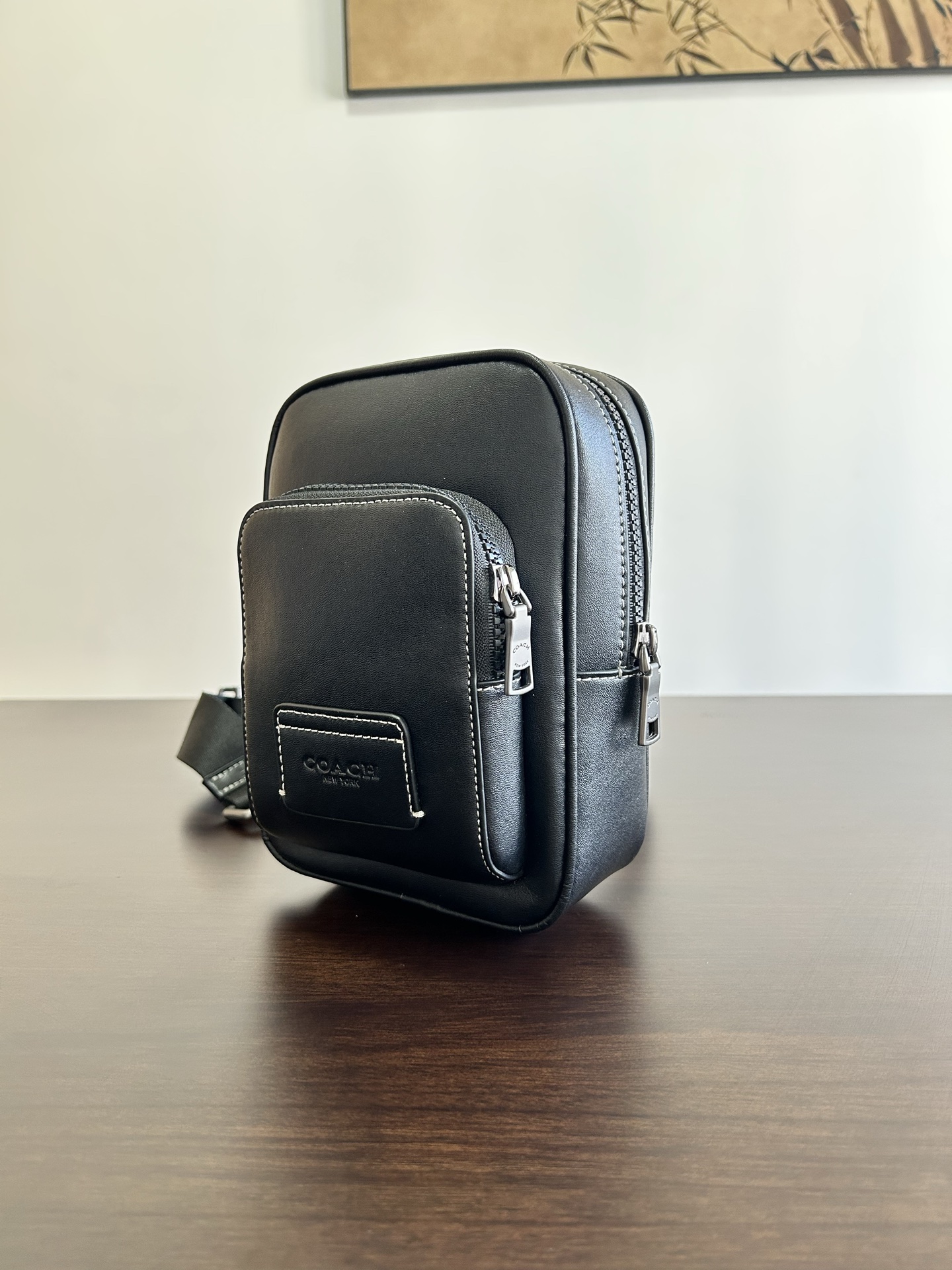 Coach 新款COACH蔻驰CX071奥莱WEST牛皮男款斜背包胸包