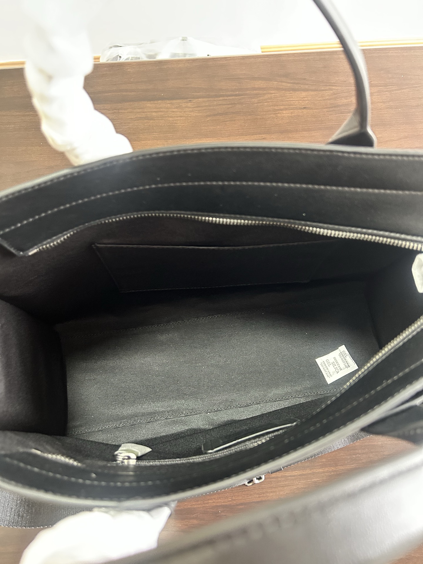 Coach ～【新品】COACH/蔻驰 CBF12新款徽章 男士 标志WESLEY托特包单肩包斜挎包商务公文包 文件袋 电脑包