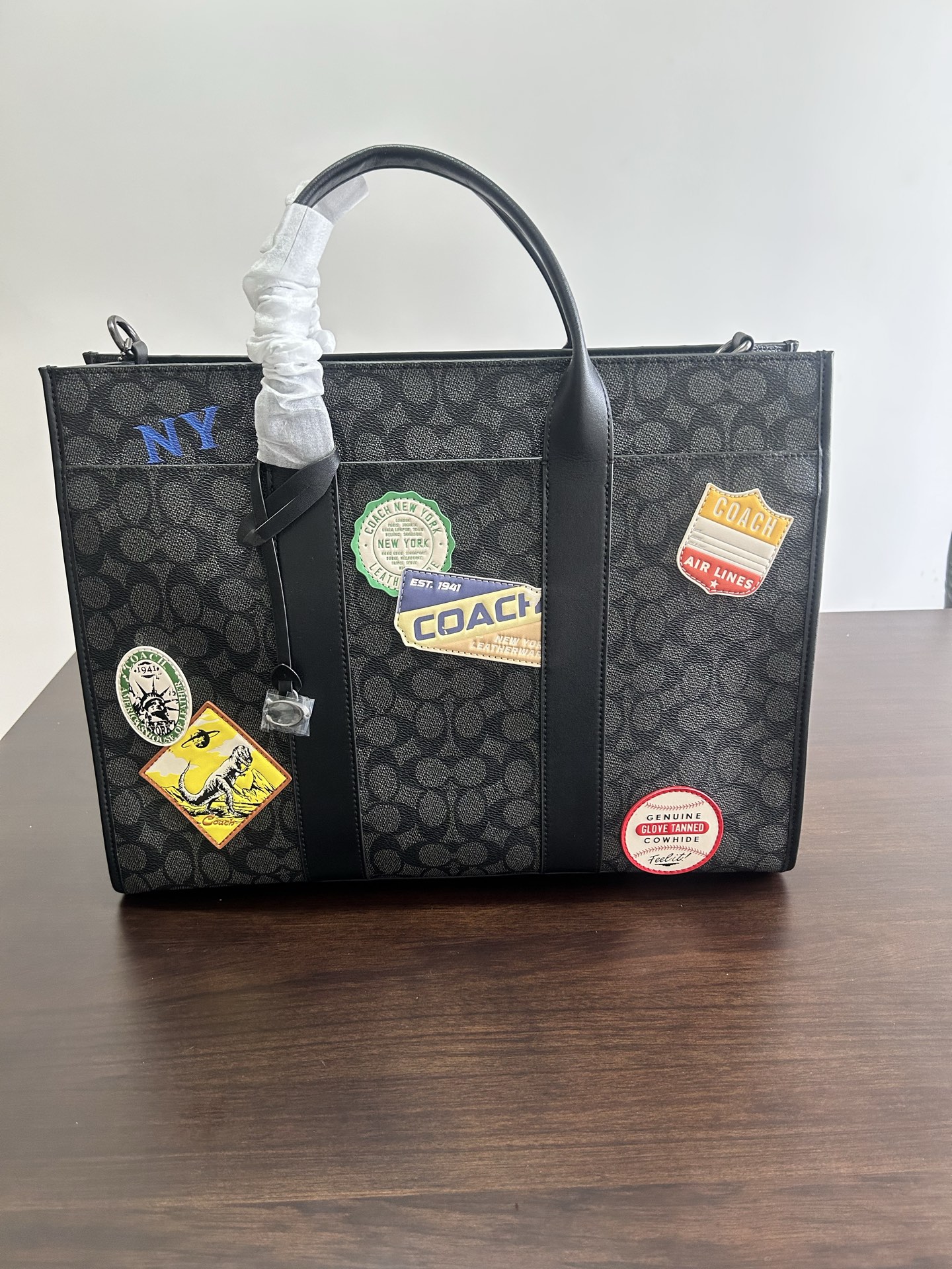 Coach ～【新品】COACH/蔻驰 CBF12新款徽章 男士 标志WESLEY托特包单肩包斜挎包商务公文包 文件袋 电脑包