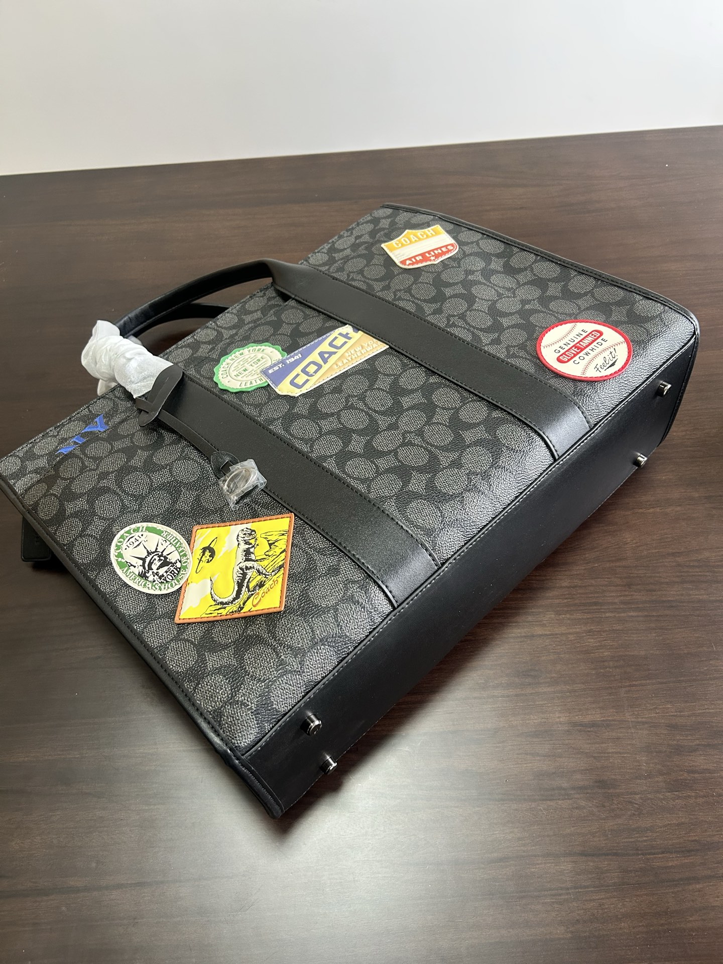 Coach ～【新品】COACH/蔻驰 CBF12新款徽章 男士 标志WESLEY托特包单肩包斜挎包商务公文包 文件袋 电脑包