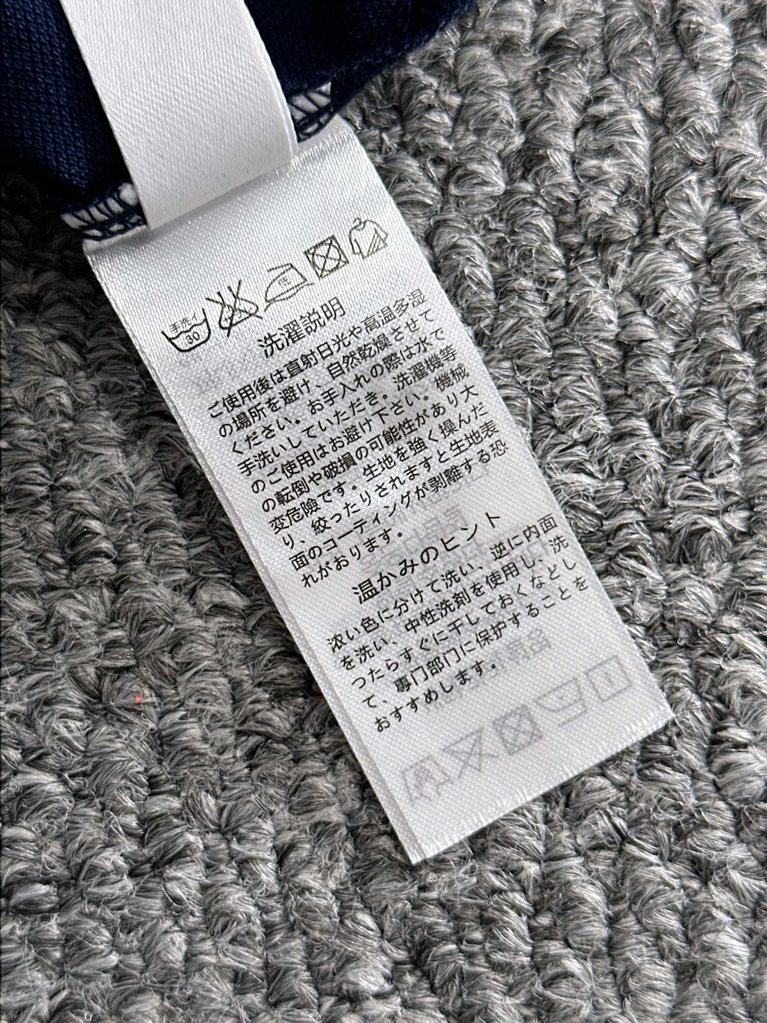 P蒙口25SS新款春夏短袖翻领T恤Polo，最高版本客供定制高端朱地面料简单时尚款，螺纹拼色螺纹配色超级