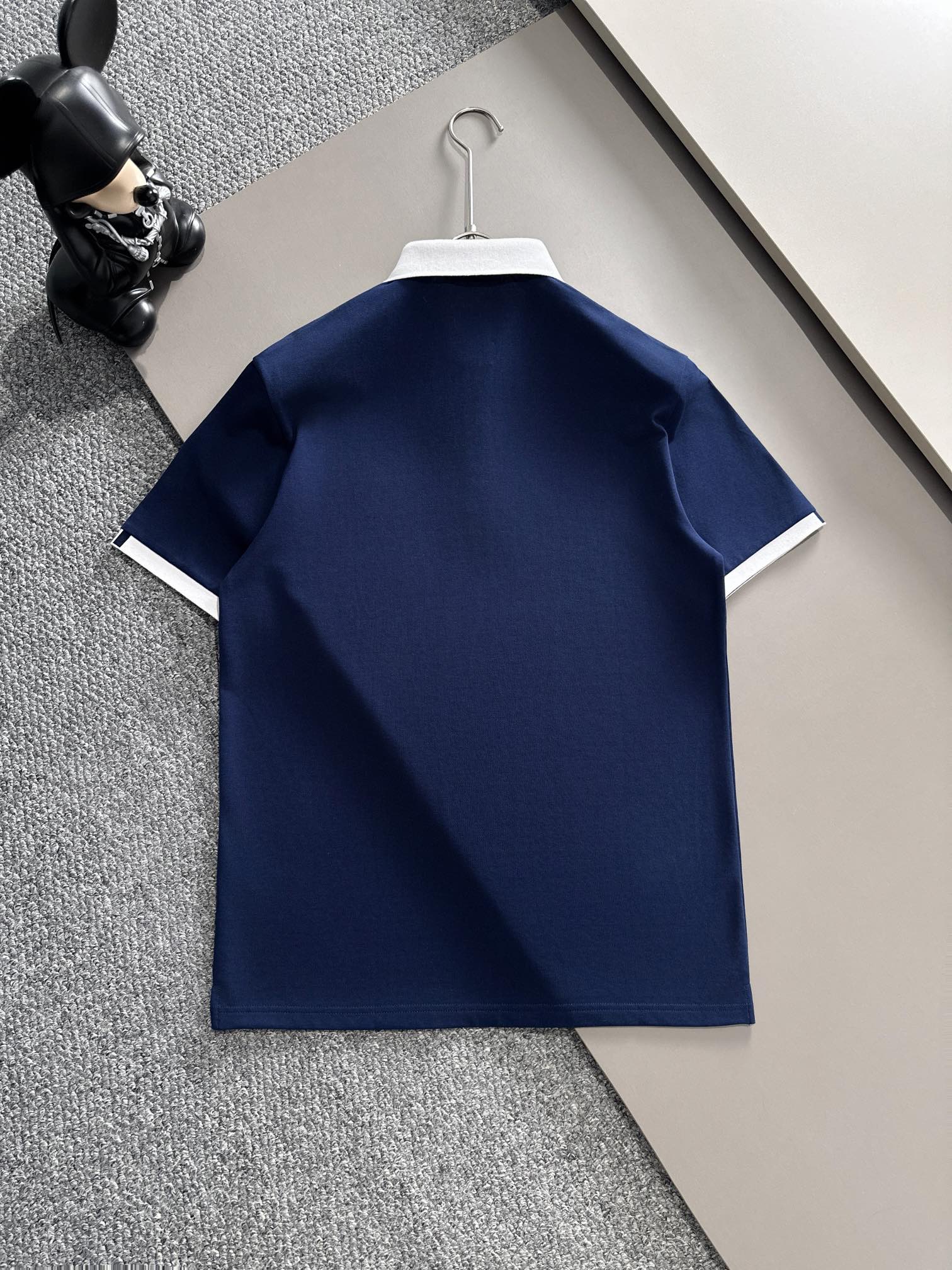 P蒙口25SS新款春夏短袖翻领T恤Polo，最高版本客供定制高端朱地面料简单时尚款，螺纹拼色螺纹配色超级