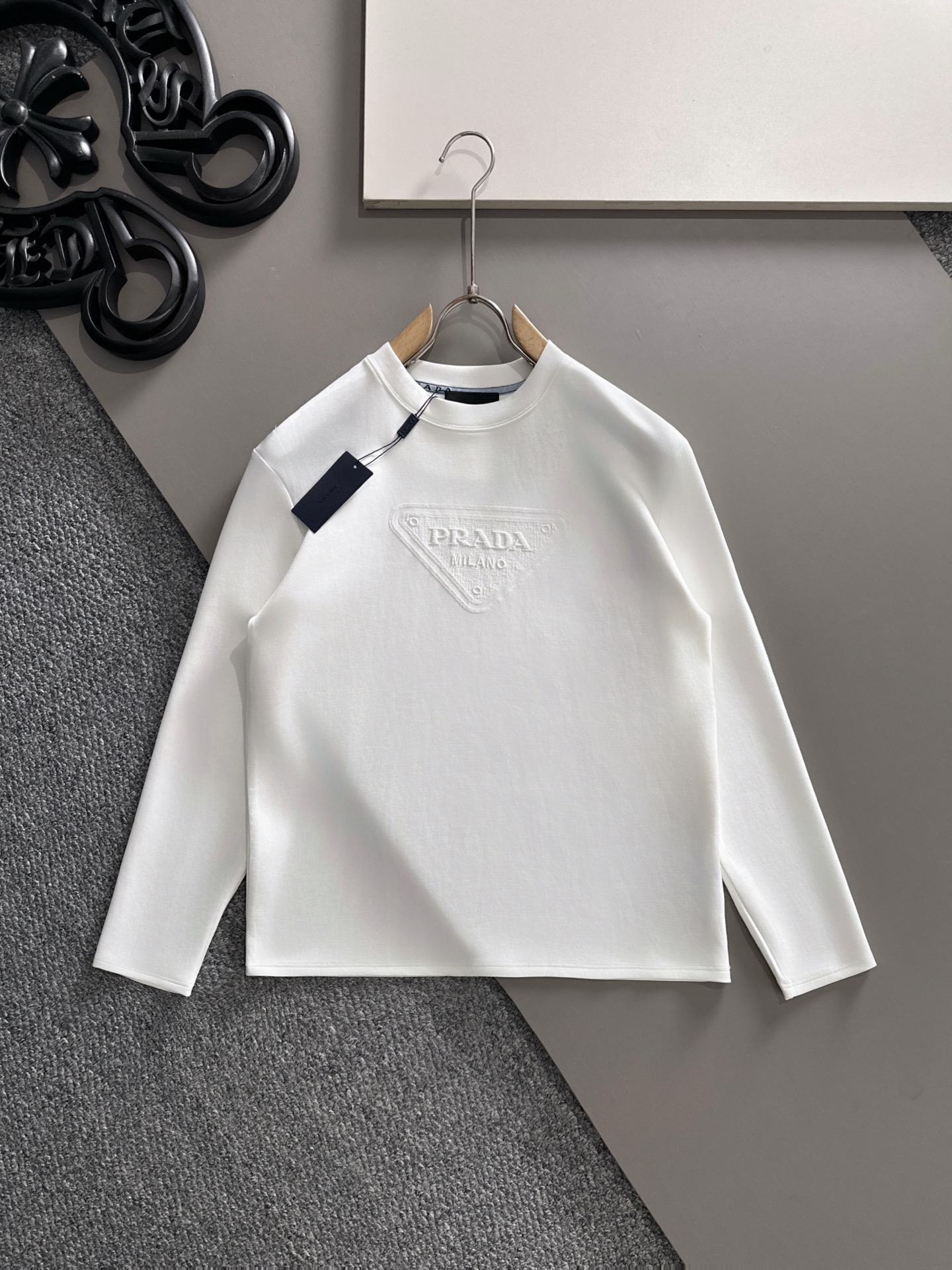 Prada Milano Long Sleeve T-Shirt, Premium Cotton Blend, Casual and Stylish