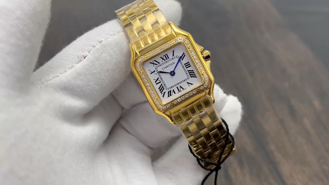 Cartier Watch Blue Gold White Yellow Set With Diamonds Quartz Movement