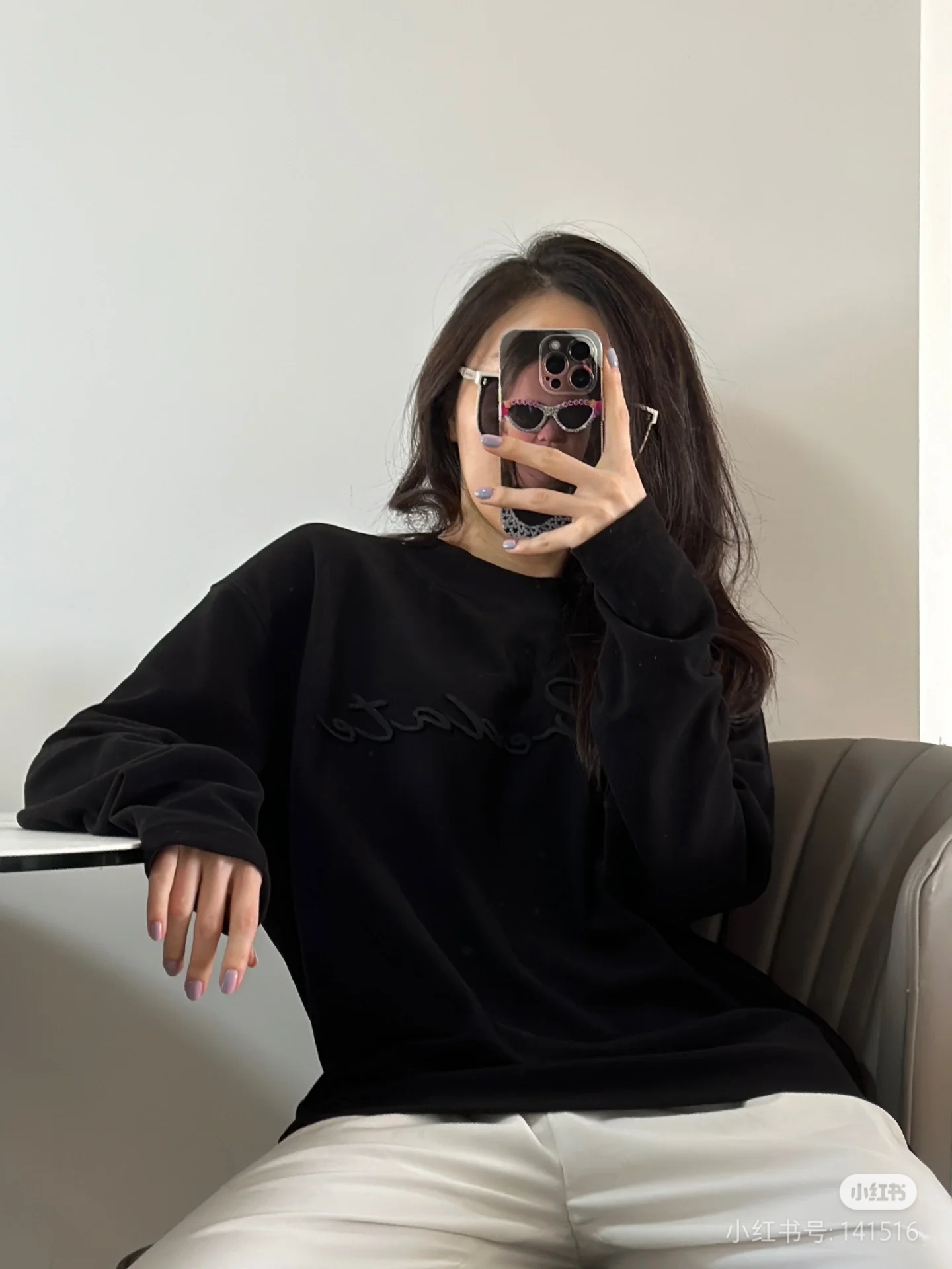 💰100
Acne Studios 25秋冬新款珠地网眼长袖T
徐英浩 周齐 众多明星同款
胸前Acne Studios的字母采用独有的绣花字体,立体在衣服上,既是品牌象征,又具有潮流气息,不随大流,超有个性的百搭单品。超级Chill的廓形穿搭,面料260克珠地网眼,原样定制成衣涂料染色,区别市场普通版本
正品级
男女同款
颜色:粉色 灰色 黑色
尺码:S M L XL
详情尺码请看最后一张图