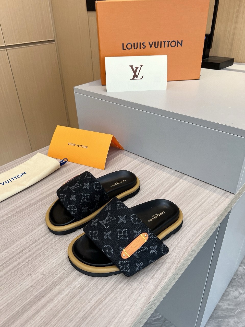 Louis Vuitton Monogram 5D Print Thick Sole Couple Slides - Unisex Style 7 i1711356953 1468 2
