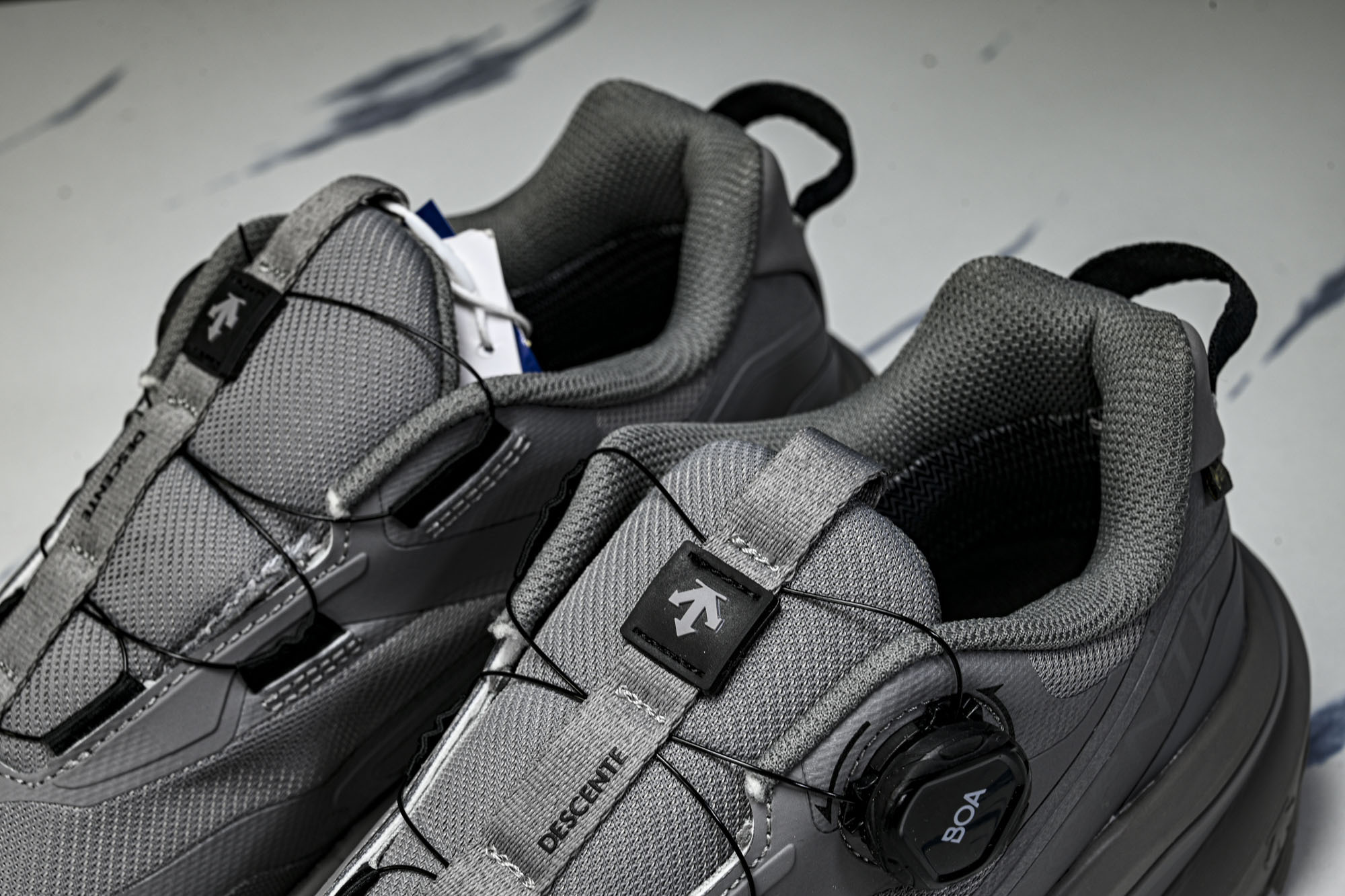 迪桑特.DESCENTE.TRAIL RUN男女款轻户外GTX防水越野跑鞋D5131SSN38 尺码：4
