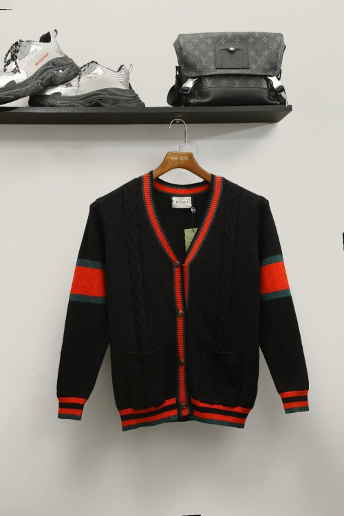 Gucci Cardigan كنزة صوفية فضفاضة محبوكة بتصميم مجدول للرجال والنساء 1 Gucci Cardigan كنزة صوفية فضفاضة محبوكة بتصميم مجدول للرجال والنساء
