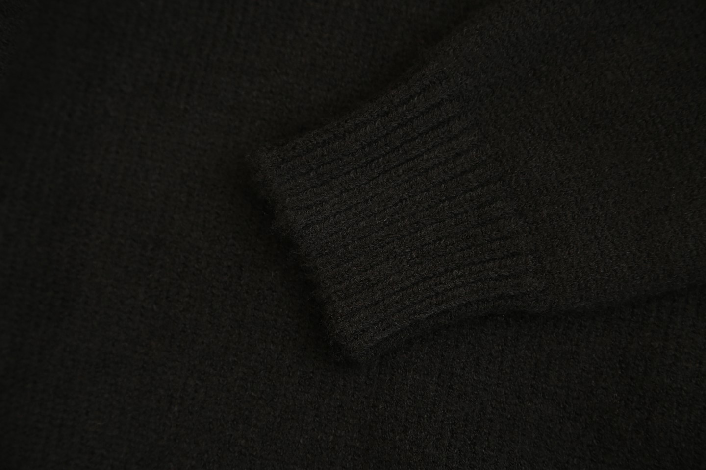 Louis Vuitton 2024 SS Jacquard Wool Knit Sweater - Unisex, OS Fit 8 a1726174152223 3814