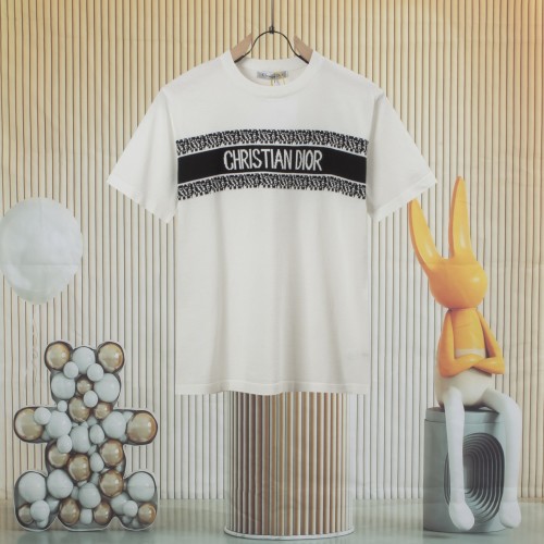 Dior Classic Logo Striped Jacquard Knitted Short Sleeve T-Shirt 1 Dior Classic Logo Striped Jacquard Knitted Short Sleeve T-Shirt