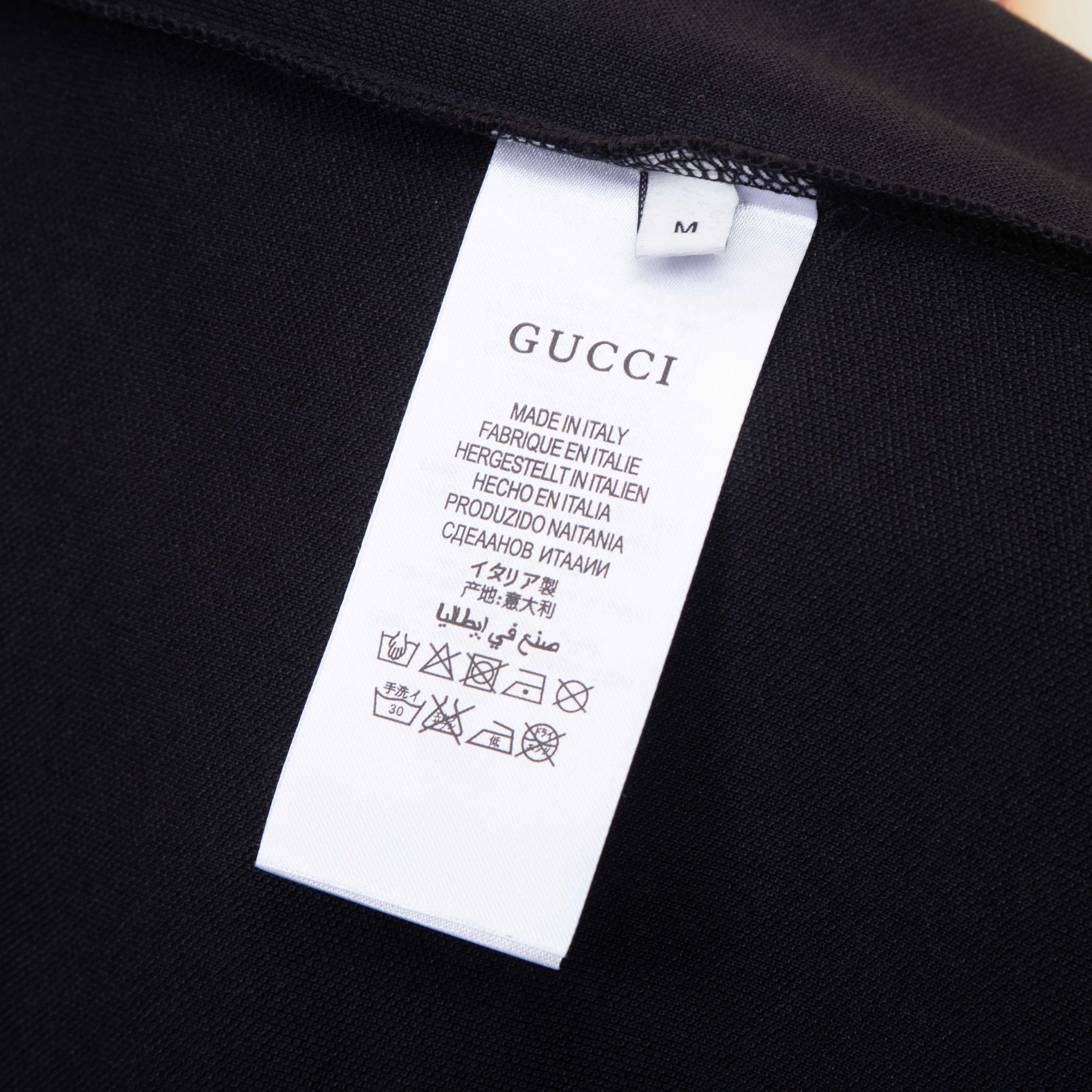 Gucci Polo Clásica con Logo Jacquard en Cuello - Elegancia y Confort 10 a1747251616637 4542