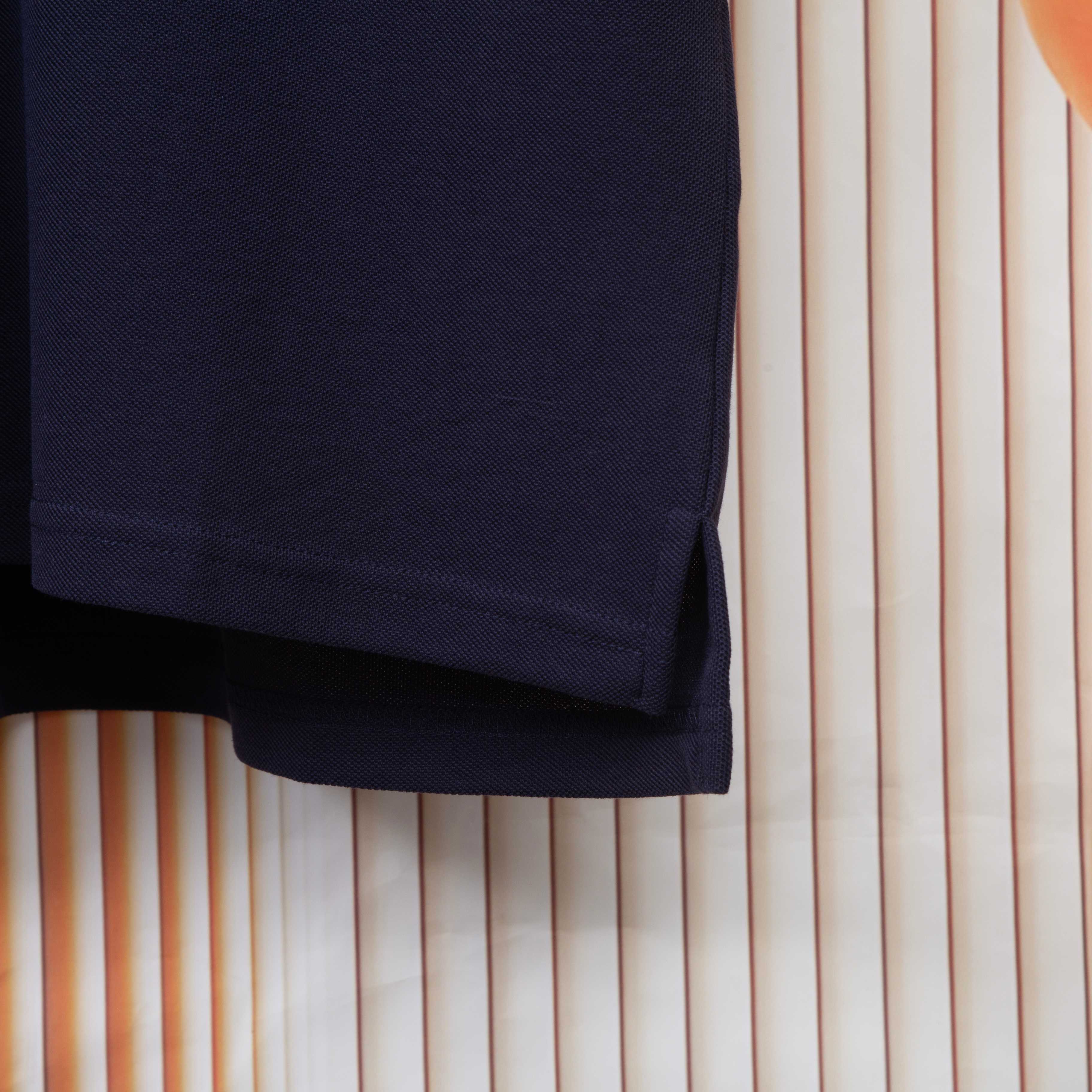Polo Gucci con Doble G Bordada y Cuello en Contraste - Elegancia y Comodidad 9 a1747253827267 2602
