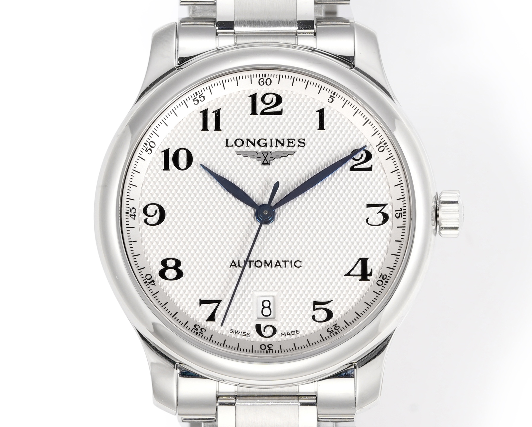 NO:585983,XC Longines Master Series combines elegant style and excellent quality. The diameter of the watch is 38.5mm, equipped with the latest official 'Cal. In addition to showing clear time reading, it uses a simple and elegant design to set off mature and stable masculine charm. It is equipped with a stainless steel bracelet and is equipped with a folding safety clasp. Parameters Two transmission wheels are exposed at the position of the mainboard spring box of the movement. The font is made of fine knife engraving technology with obvious effects. Automatic winding. Cal.L movement. One watch, one code. Original accessories for general mechanical watches,,,longines19860909XC 浪琴 LONGINES 名匠系列 将优雅风格与卓越品质融于一体. 表款直径 38.5mm,搭载官方最新的“Cal.L”型号自动上链机芯 正品拆解,每一个配件独立开模,CNC加工,原装瑞士单头生耳,所有配件均可与正品完美通用互换. 银色“麦粒”饰纹表面,以醒目的蓝钢指针显示时、分、秒,6时位置配备日期显示. 在展现清晰的读时之余,以简约、大气的设计,衬托成熟、稳重的男性魅力.配备精钢表链,并配备折叠式安全表扣. 参数 機芯主板發條盒处位置上两个传动轮外露可见 字体采用精刀雕刻工艺效果明显、自动上链、Cal.L 机芯 一表一码 原装配件通用机械腕表,,,longines,Watch