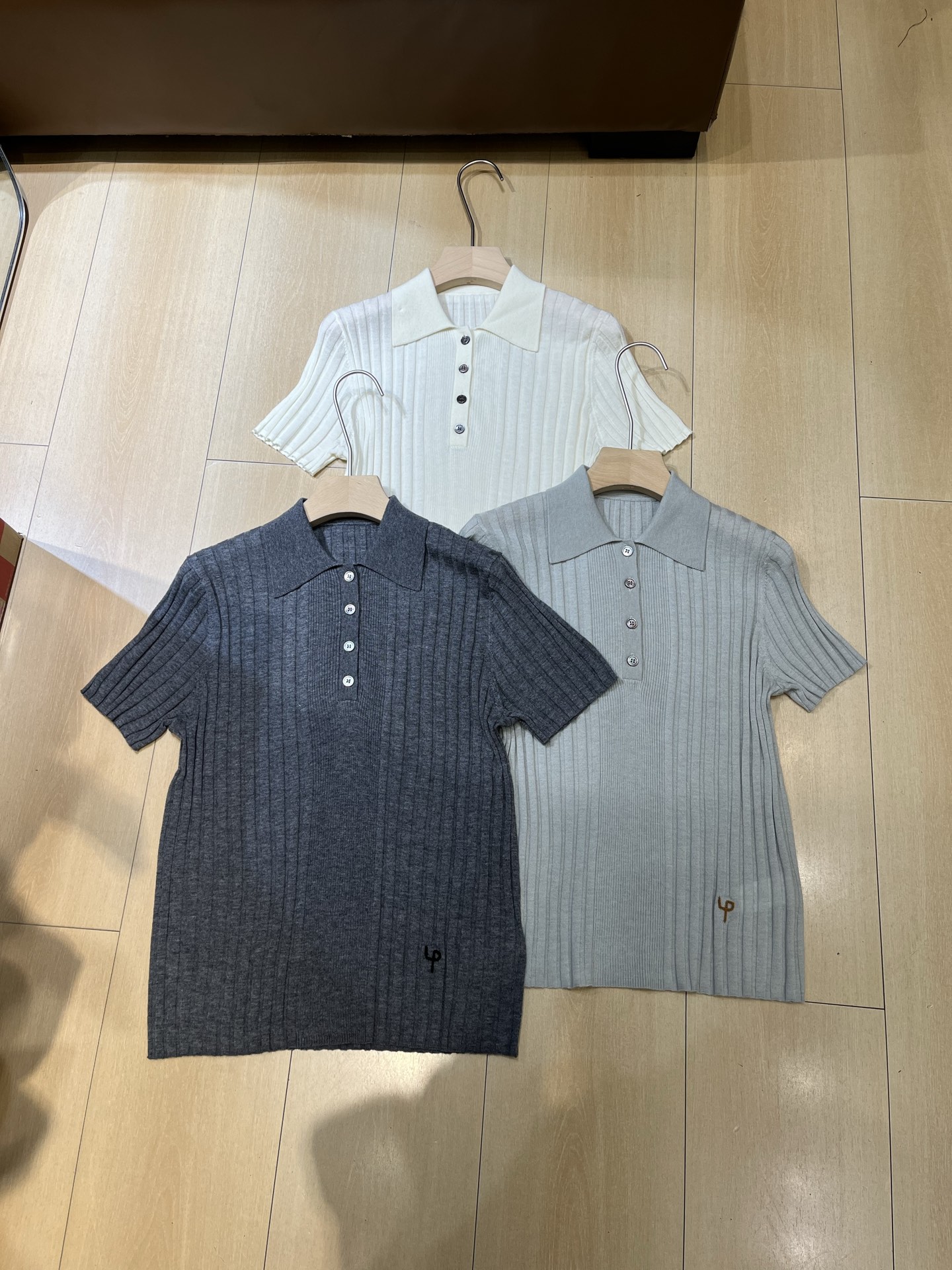 _dmD9sNvMEu16m0h3fKVMy8tIPMlIGiq2vSDX0wA