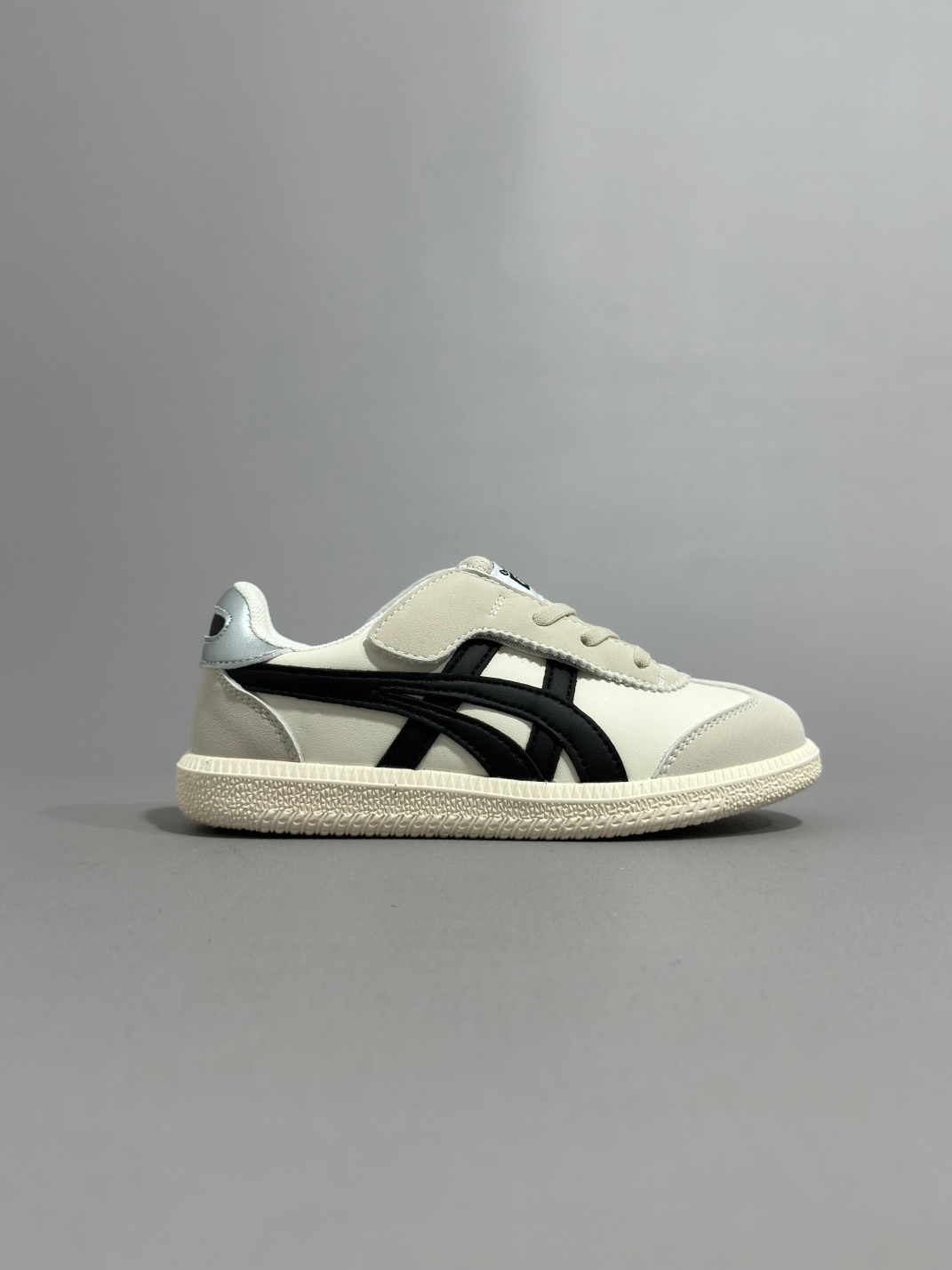 Onitsuka Tiger 1: 1
 Buty sportowe Replika 1 Wysoka jakość
 Guma Vintage Niskie góry