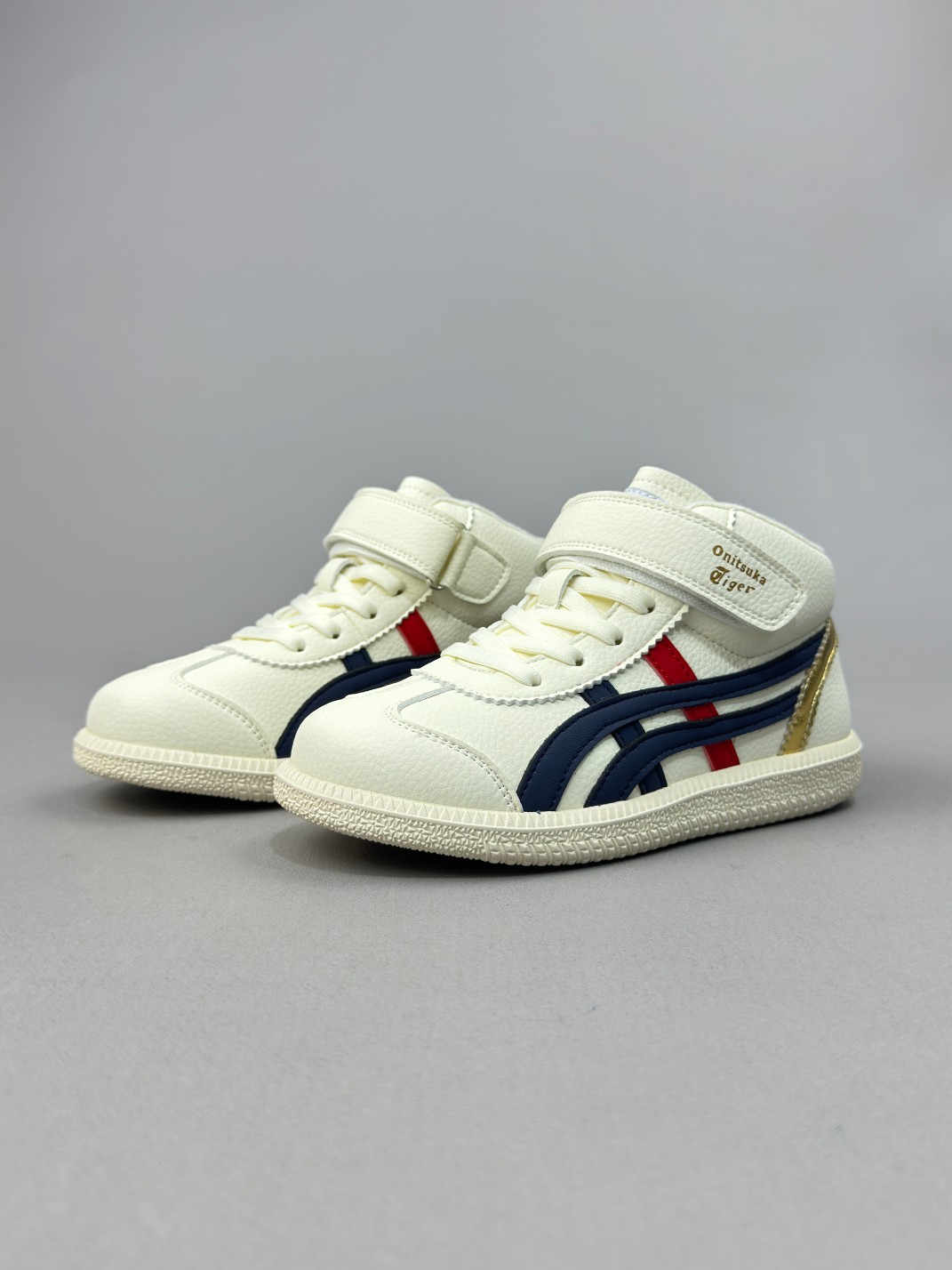 图片[6]-亚瑟士高帮魔术贴童鞋26-35 复古经典 是TIGER拥趸追捧款，鞋舌处印有鬼塚虎特有的品牌logo标志，柔软内里材质 穿着更加舒适-选品中心