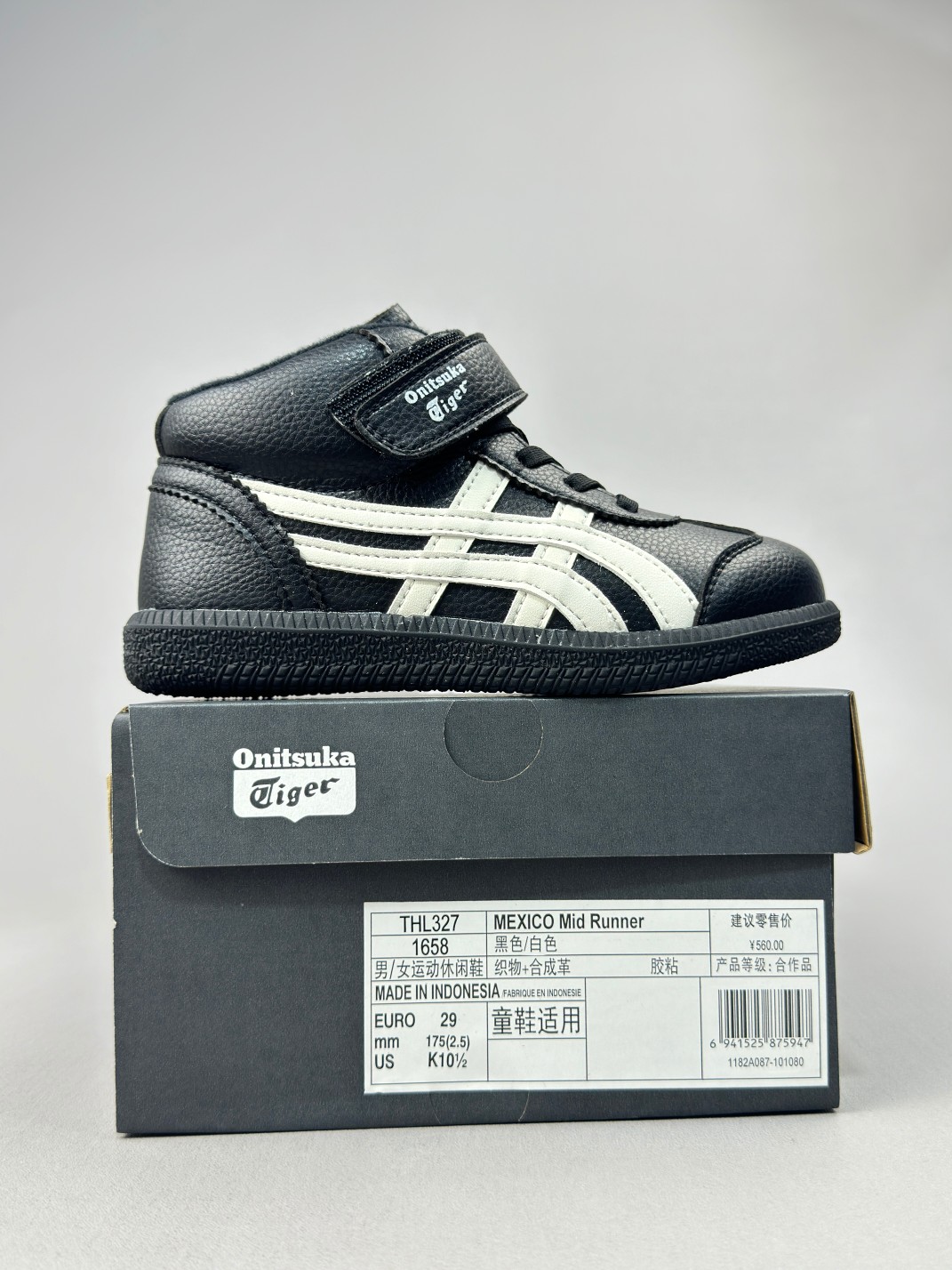 图片[8]-亚瑟士 经典百搭运动休闲鞋 实拍首发 室内鞋的橡胶大底元素 复古经典 是TIGER拥趸追捧款 鞋舌处印有鬼塚虎特有的品牌logo标志 提升品牌的认知度 柔软内里材质 穿着更加舒适 改良后的鞋底设计 更具防滑性 尺码：26——35-选品中心