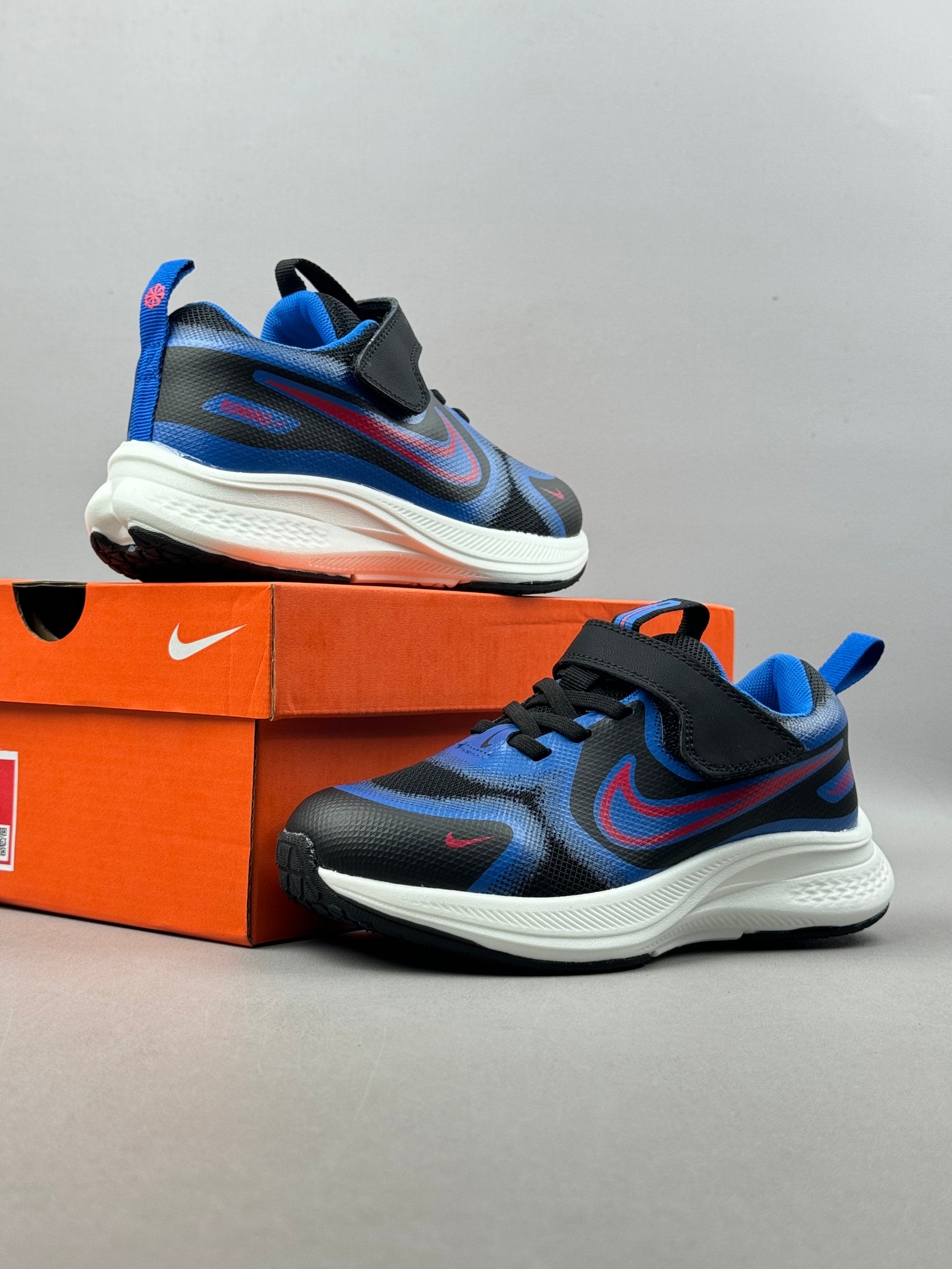 图片[9]-2025🔥 NK 新款ComicRunner儿童魔术贴跑鞋 尺码：28-37码 专柜同步新品🆕 优质面料拼接，质感满满💯 魔术贴➕松紧带设计，穿脱方便✌🏻 橡胶耐磨防滑大底，脚感不言而喻☁️！!-选品中心