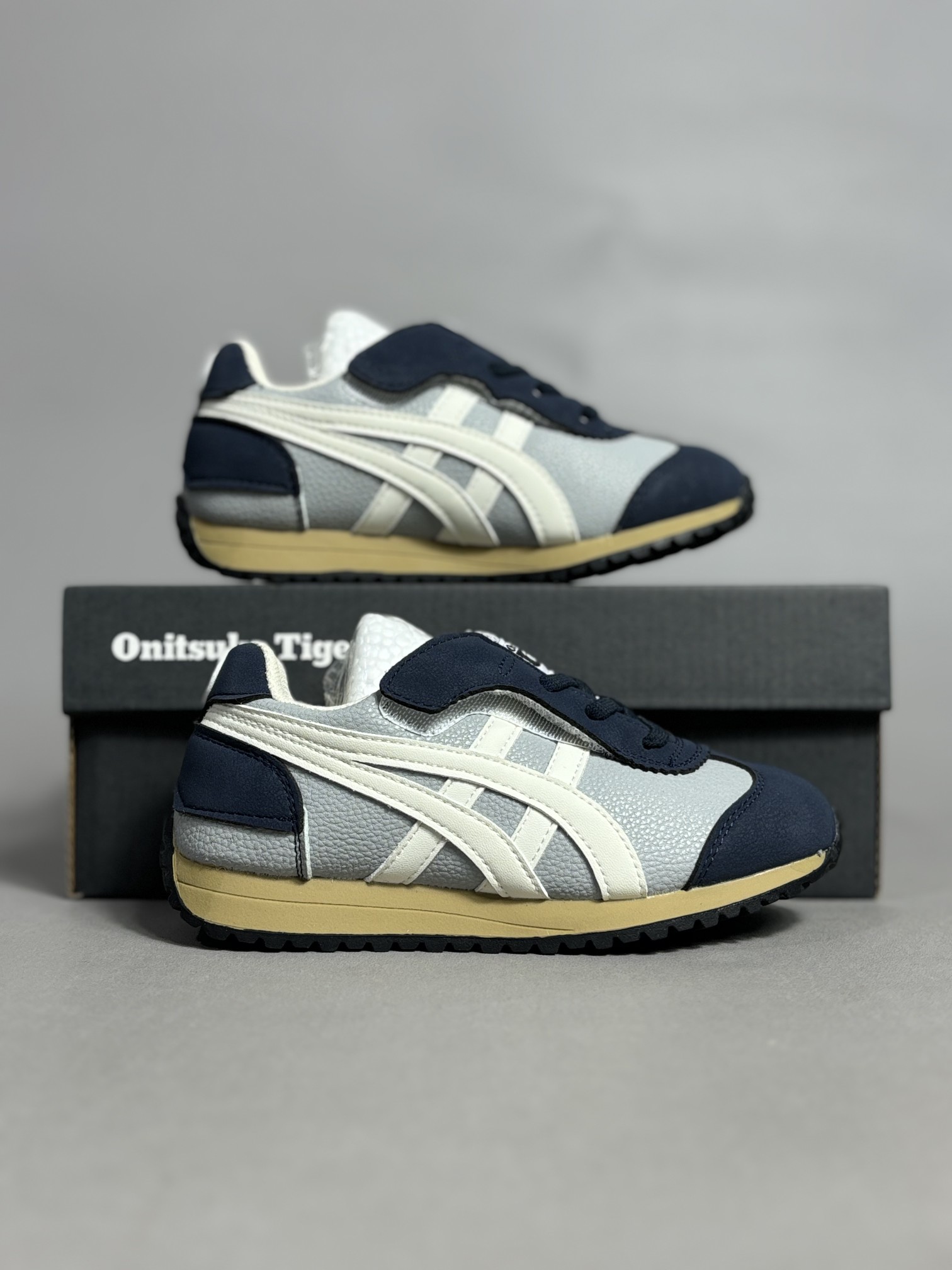 NO:659118,Asics/Asics Children's Shoes Nissan Classic Old Brand-Onitsuka Tiger/Onitsuka Tiger Mexico Retro Classic Versatile Casual Running Shoes Size: 26～37, ASICS, ASICS,19860909Asics/亚瑟士 童鞋日产经典老牌-鬼塚虎/Onitsuka Tiger Mexico 复古经典百搭休闲跑鞋  Size:26～37,亚瑟士,ASICS,,Children's