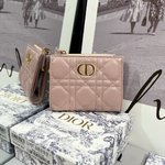 What is AAA quality
 Dior Wallet Sheepskin Fall Collection