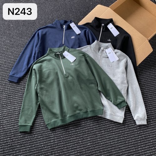 ALO Accolade 1/4 Zip Pullover - Unisex Fleece Sweatshirt 1 ALO Accolade 1/4 Zip Pullover - Unisex Fleece Sweatshirt