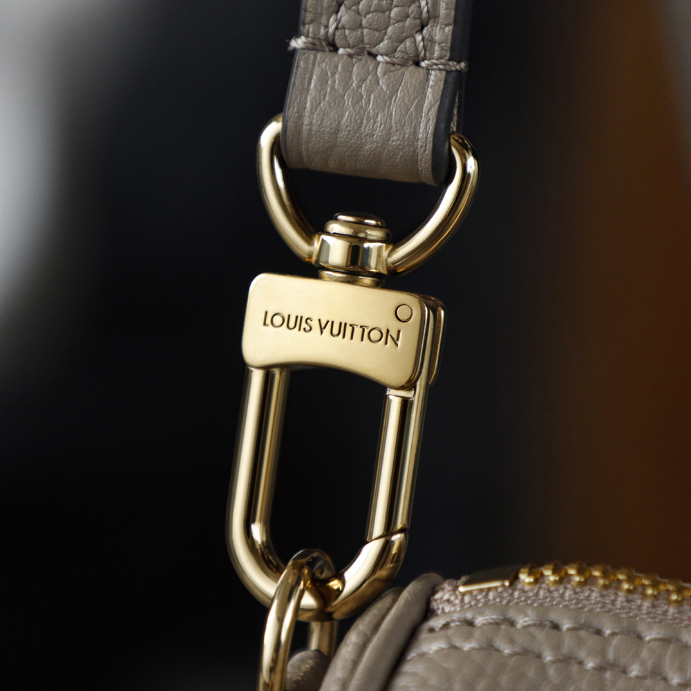 Louis Vuitton Nano Speedy Handbag M82890 in Grey