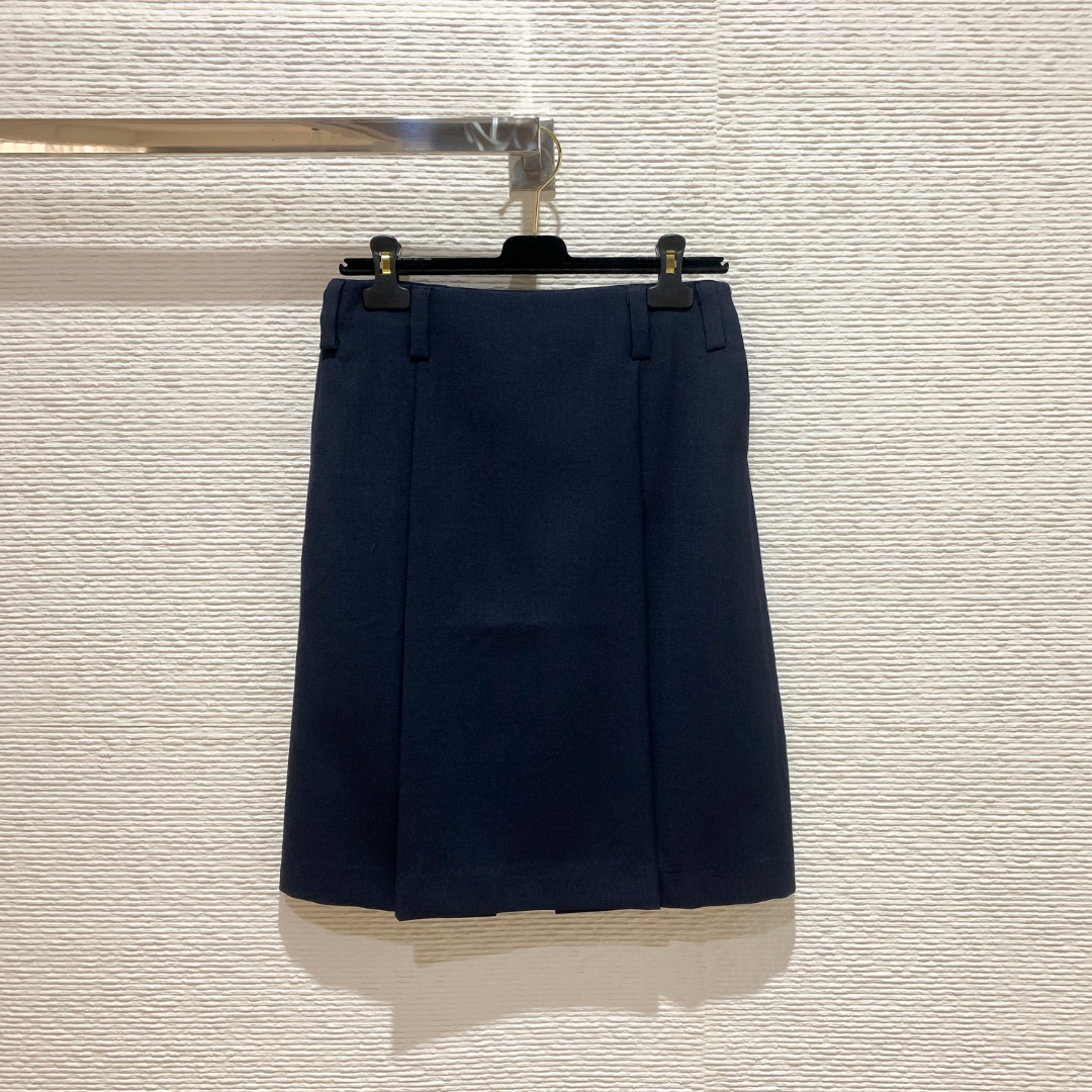 NO:785729,Miu's 26 spring and summer new style first-cut mohair skirt, mohair blended fabric, straight version, lined SML, Miu Miu-clothing, miumiu, skirts,19860909Miu家26春夏新款初剪马海毛半身裙 马海毛混纺面料 直筒版型 带里衬 SML,缪缪-服装,miumiu,skirts,,Women's clothing