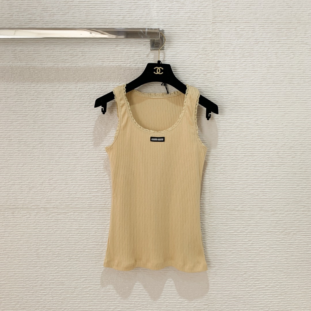 NO:785747,Miu's 26 new cotton round-neck vest, spliced ​​lace knit trim, slim elastic version SML, Miu Miu-clothing, miumiu,19860909Miu家26新款棉质圆领背心 拼接蕾丝针织饰边 修身弹力版型 SML,缪缪-服装,miumiu,,Women's clothing