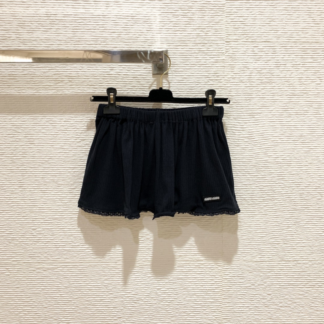 NO:821626,Miu's 26 new summer style super slim lace skirt, exquisite lace, with a sense of sophistication like a wealthy daughter, full of girly feeling SML, Miu Miu-clothing, miumiu, skirts,19860909Miu家26夏季新款超显瘦蕾丝边半裙 精致花边 自带富家千金的精致感 少女感感拉满 SML,缪缪-服装,miumiu,skirts,,Women's clothing