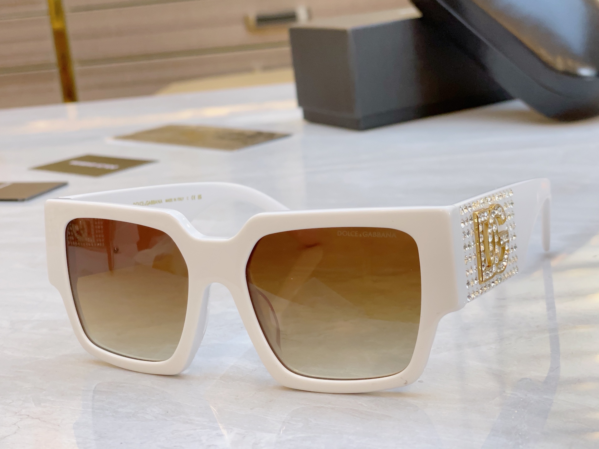 ，【DOLCE & GABBAN*】D*G新款太阳镜，MODEL：DG5212，SIZE：54口19-1