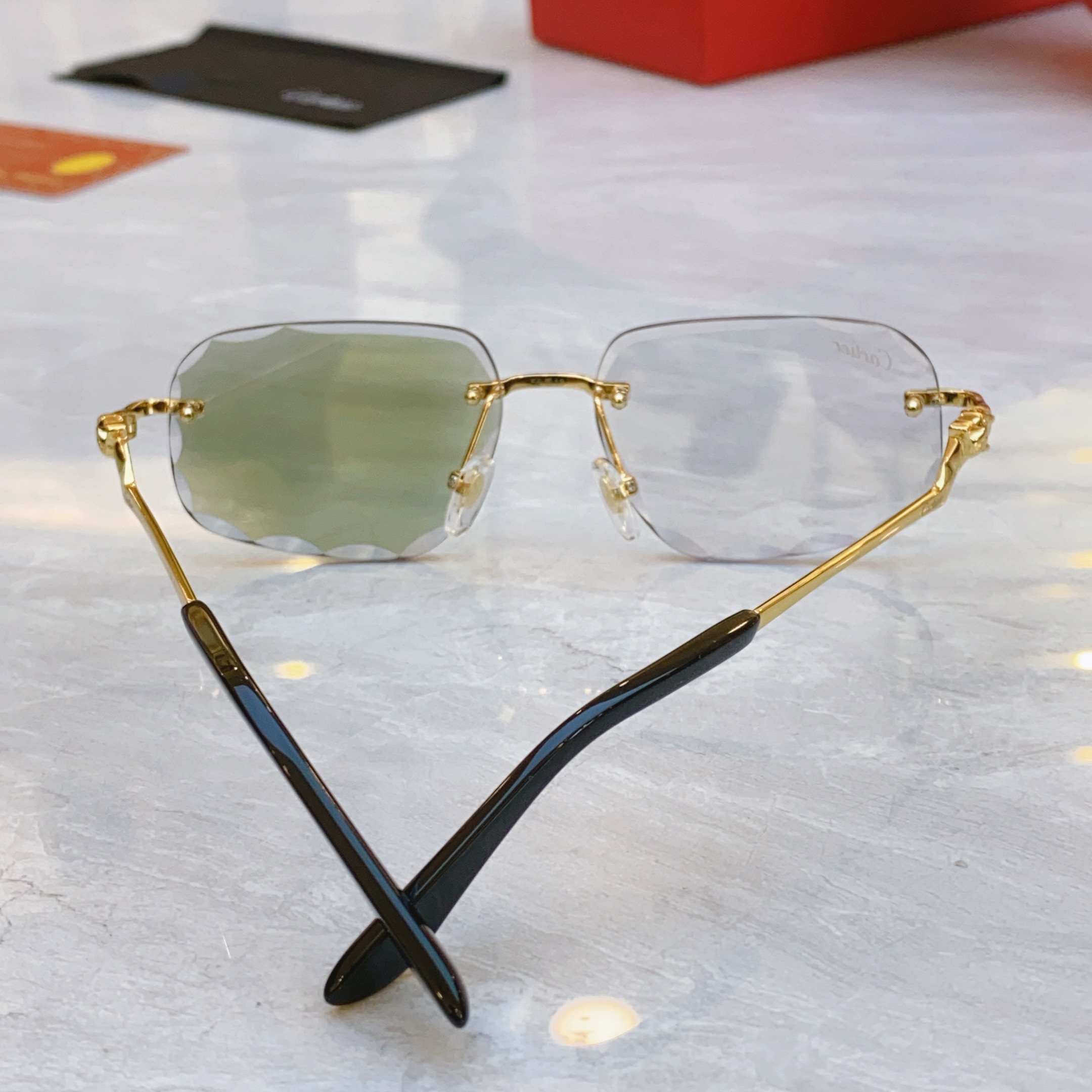 ，【CARTIE*】卡地*亚新款太阳镜，CT0058O，size55口18-135