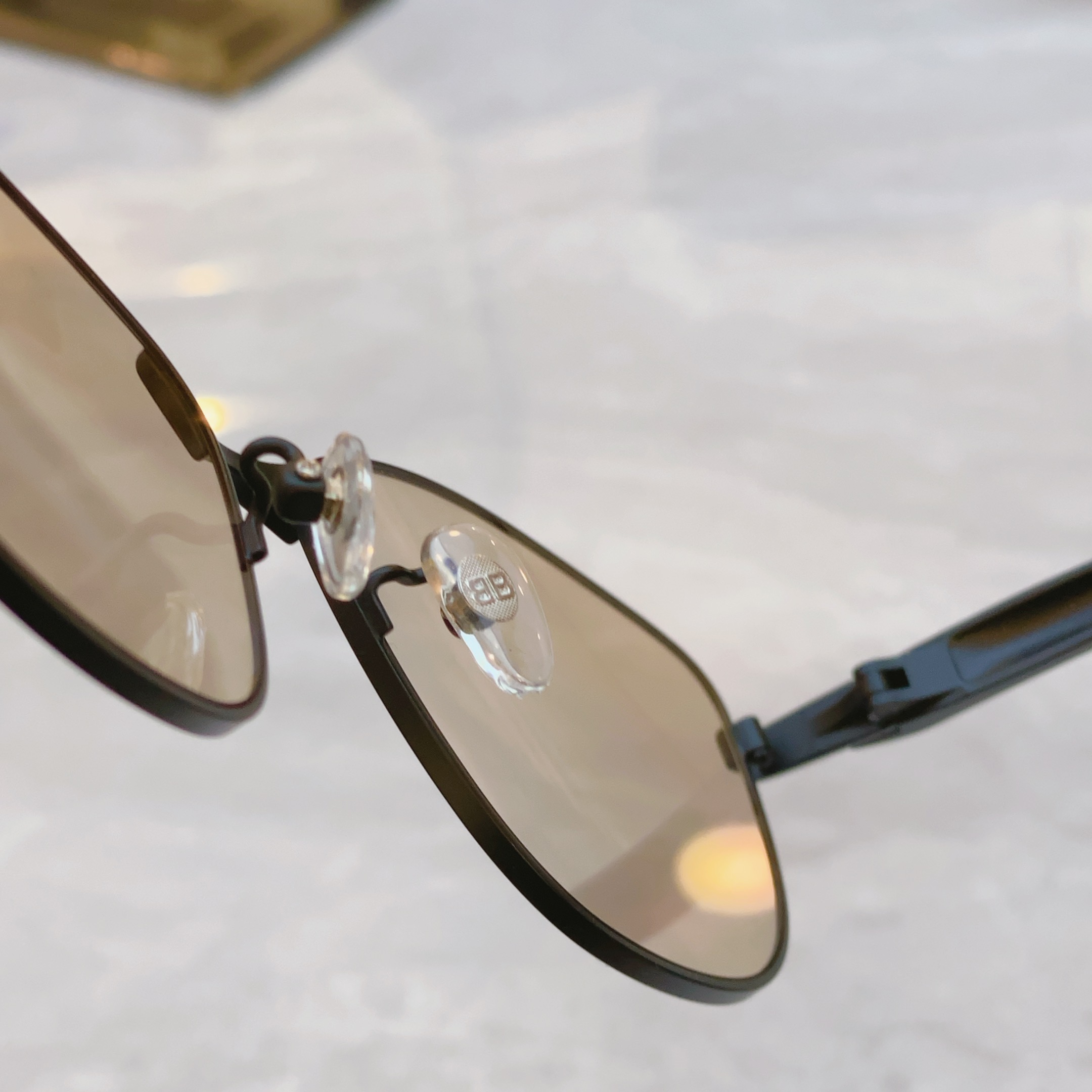 ，【BALENCIAG*】巴黎*世家新款太阳镜，MODEL：BB0358SK，SIZE：62口14-14