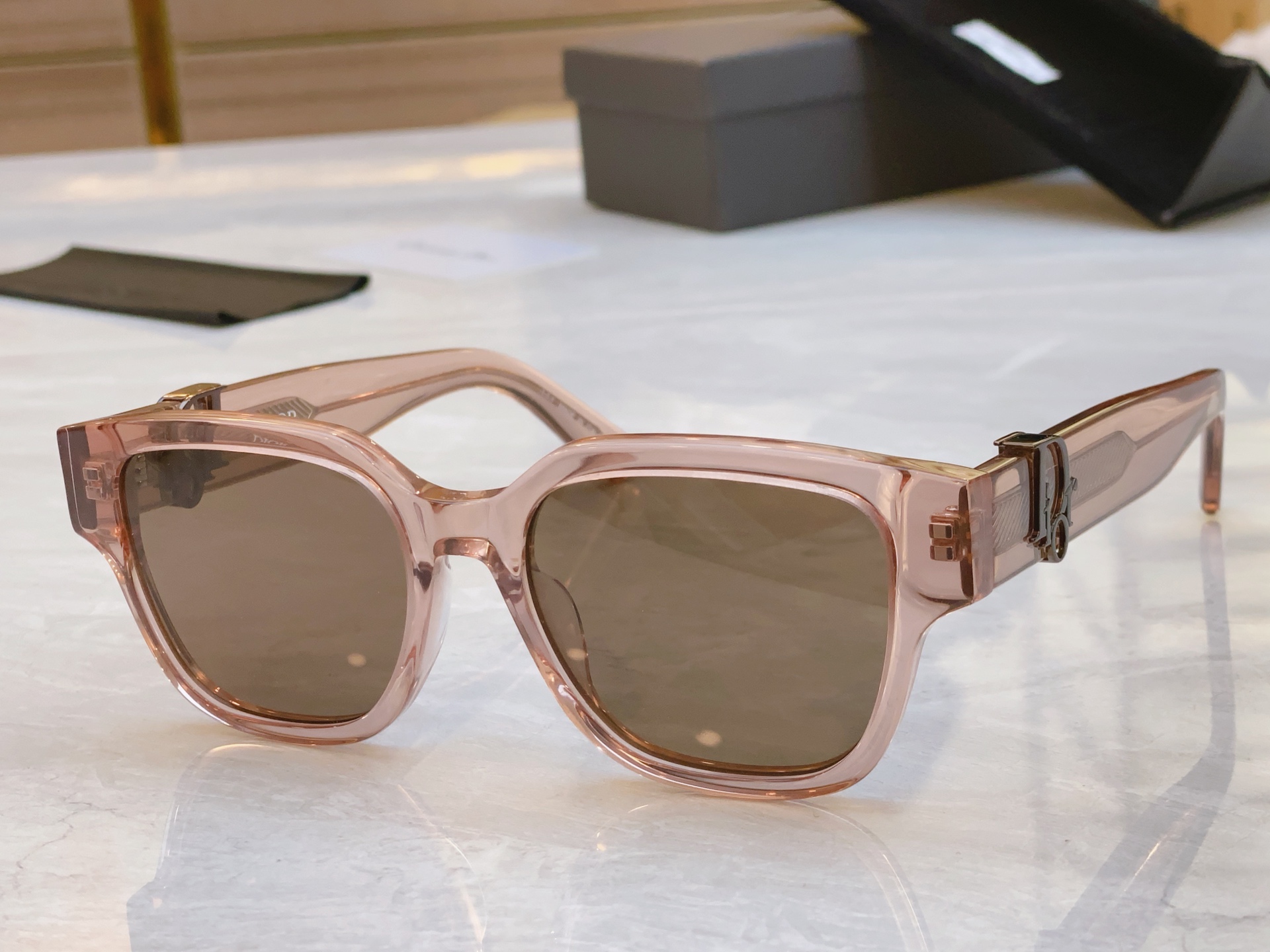 ，【Dio*】迪*奥新款太阳镜，
Mod：Dior Oblique S1F ，Size：55口18-15