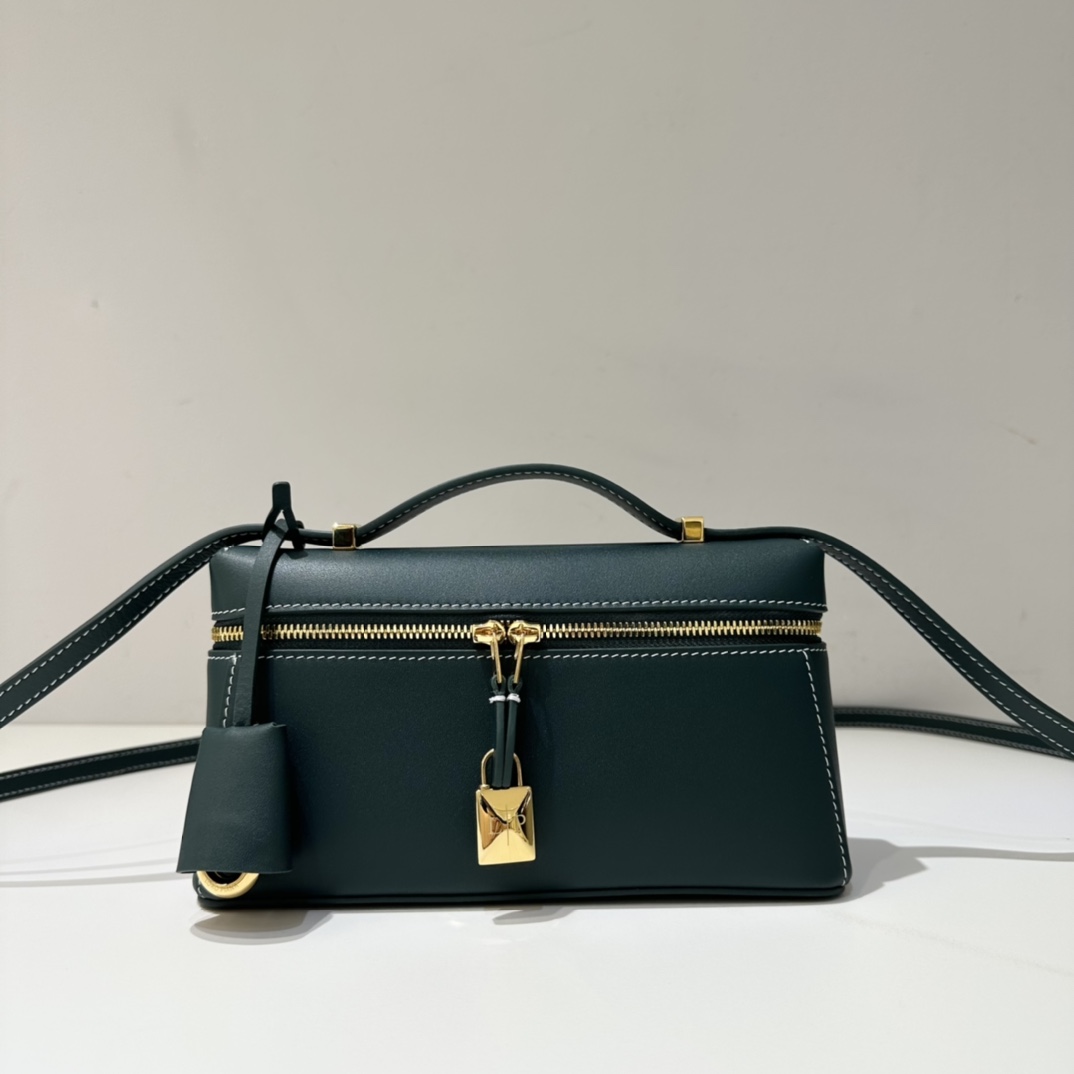 로로피아나 새들 가죽 언더암백 상세 이미지 9