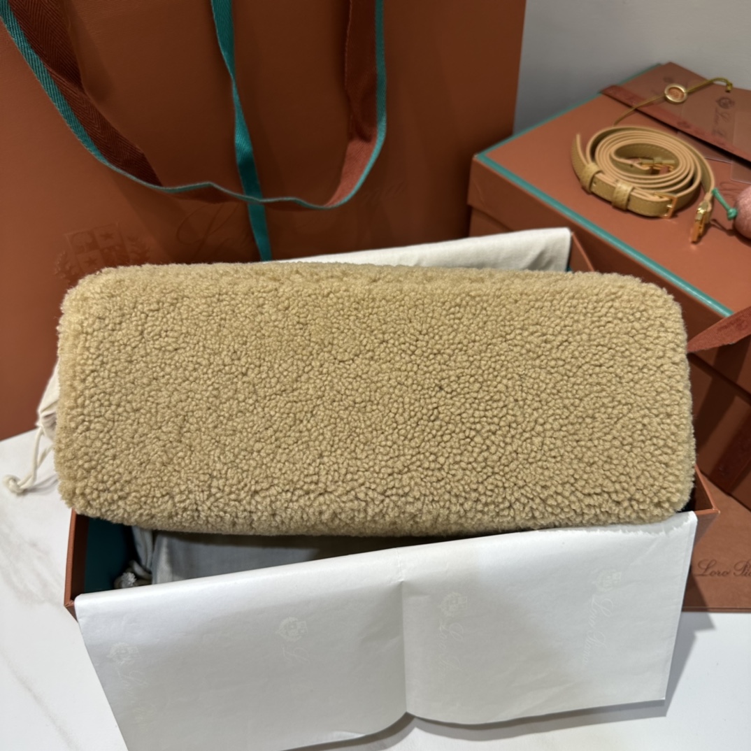 Loro Piana 𝐋𝐨𝐫𝐨 𝐏𝐢𝐚𝐧𝐚 Extra pocket L27系列手提/斜挎包