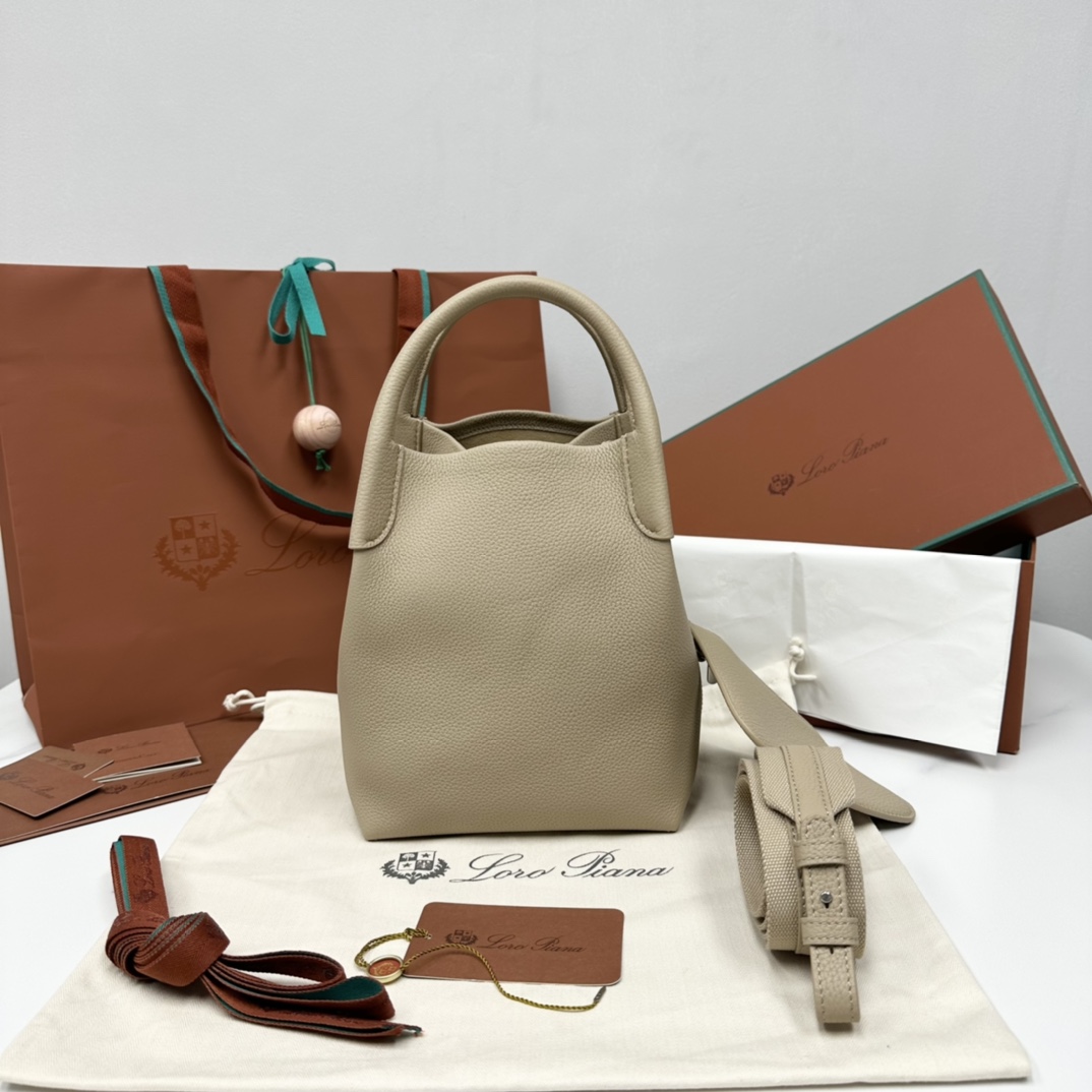[Loro piana Women