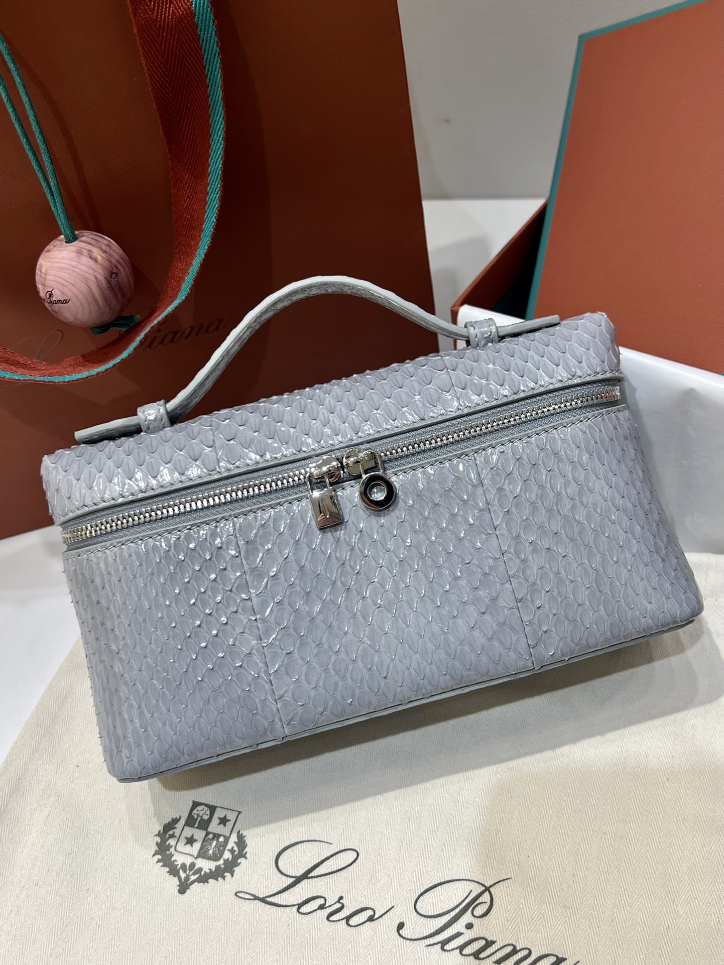 Loro Piana Extra Pocket L19 Glacier Blue Snakeskin Handbag/Crossbody Bag 4 i1732076872 7036 4